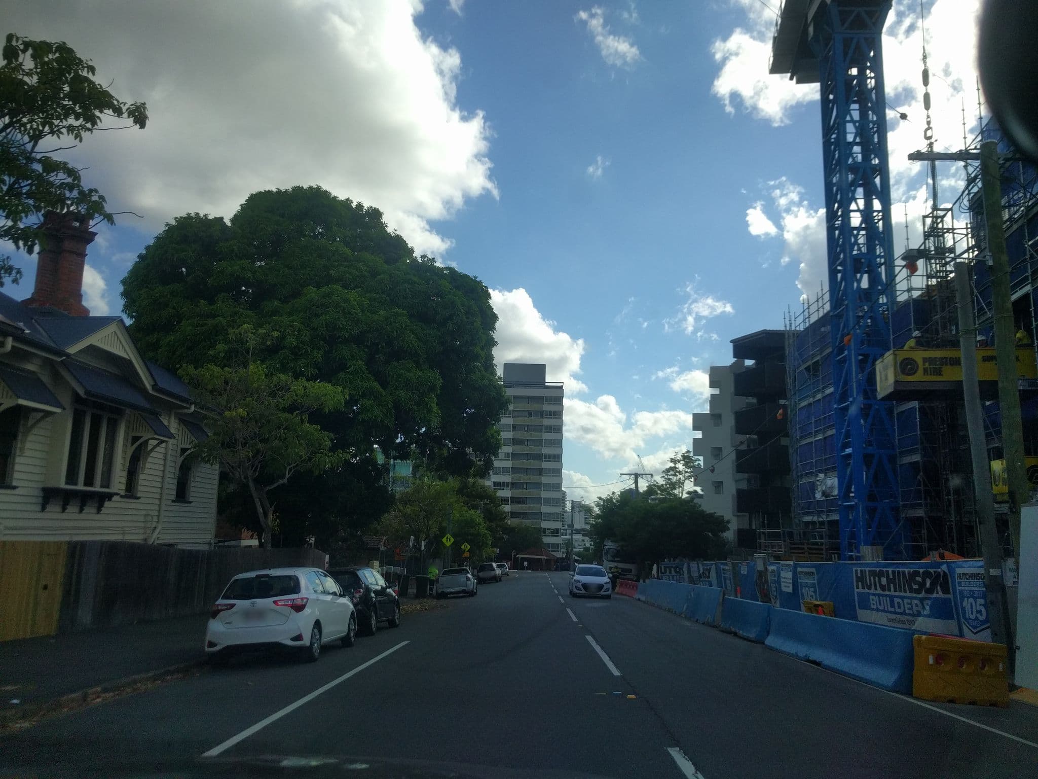 Street view near Bowen All Suites, New Farm — © davidbdean (CC BY-SA · Mapillary)