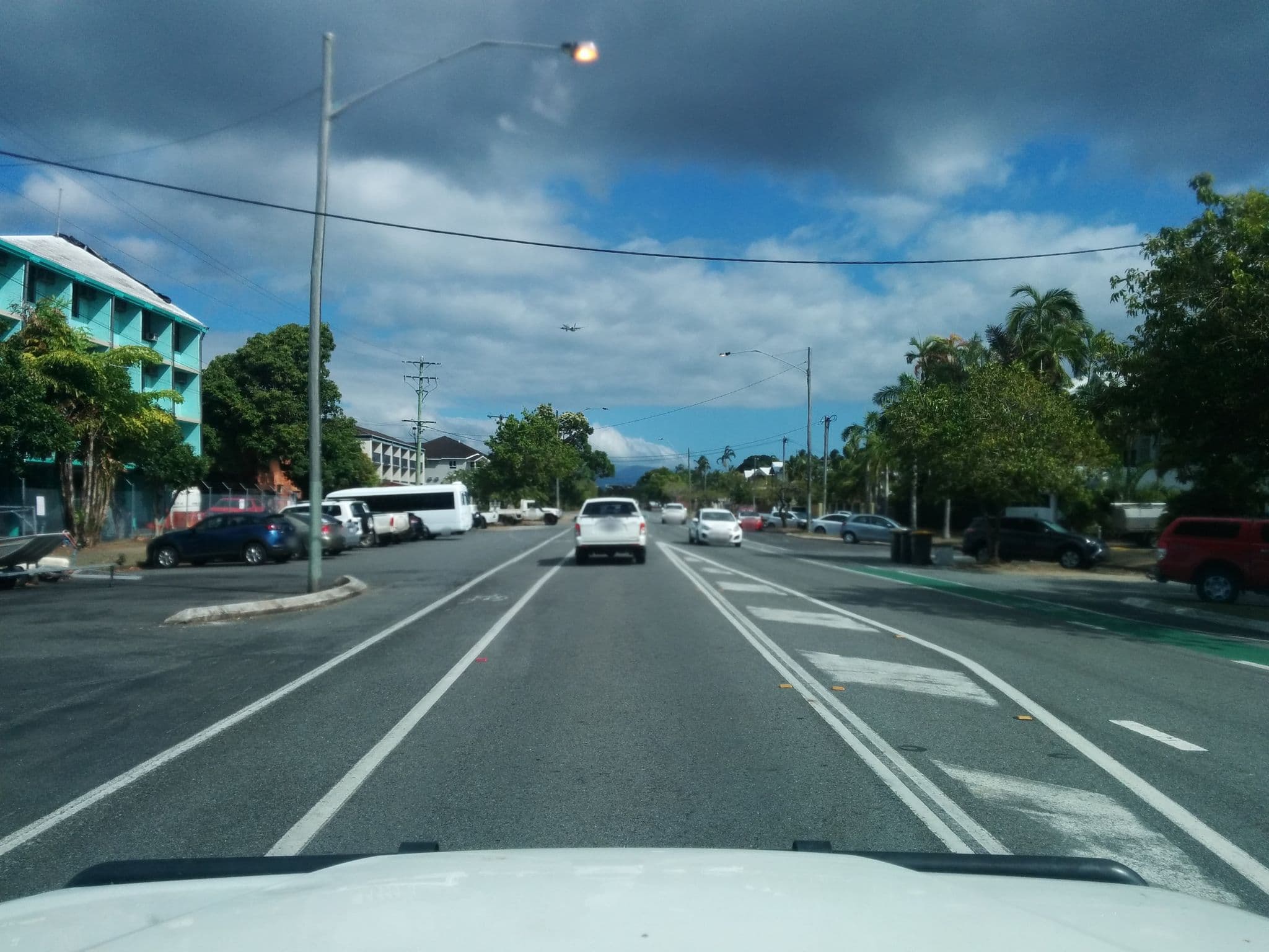 Street view near Bohemia Resort Cairns, Cairns North — © orbac (CC BY-SA · Mapillary)
