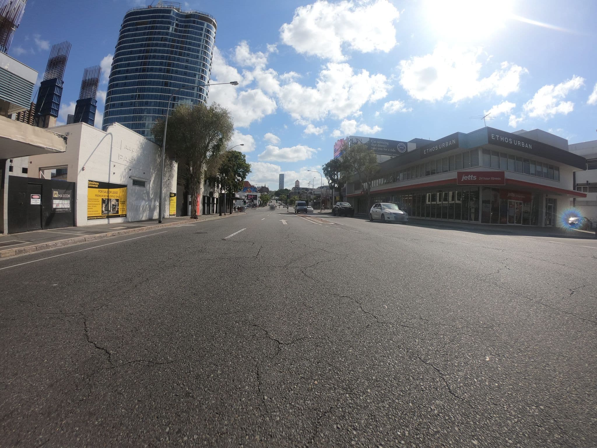 Street view near Fortitude Valley Apartments by CLLIX, Fortitude Valley — © eneerhut (CC BY-SA · Mapillary)