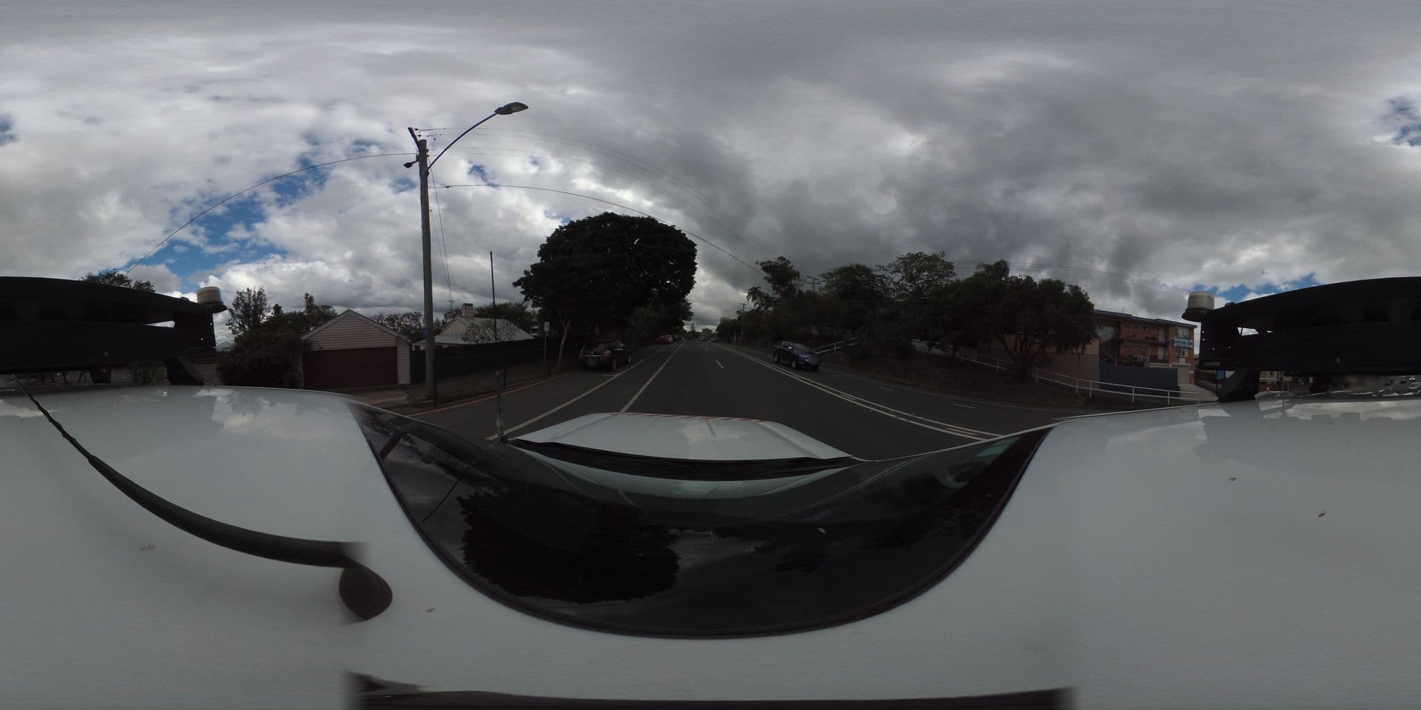 Street view near S1 Motel - King Room, Highgate Hill — © bccamsurvey (CC BY-SA · Mapillary)