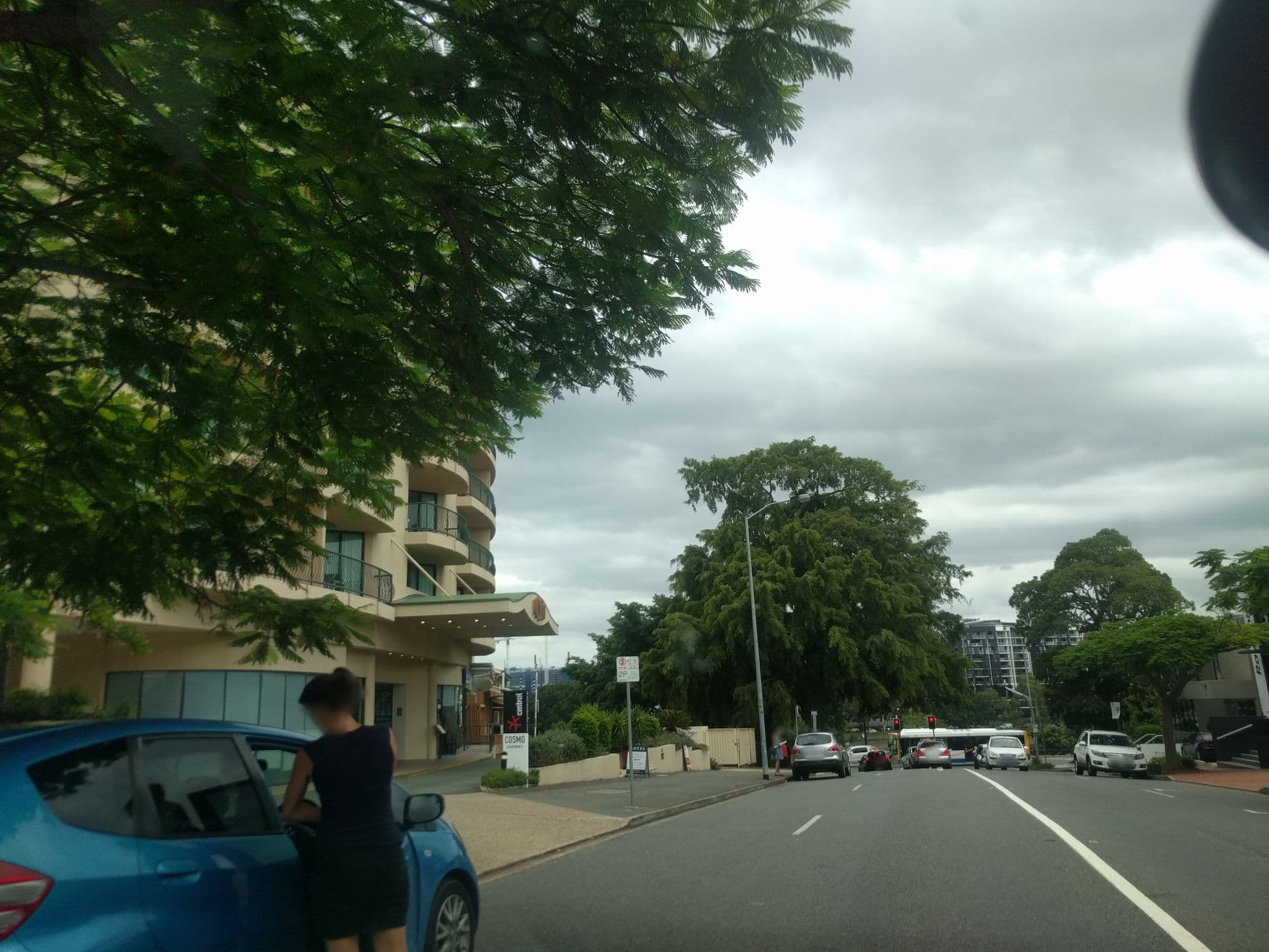 Street view near Cosmo Apartment Hotel - One Bedroom Queen, Milton — © davidbdean (CC BY-SA · Mapillary)