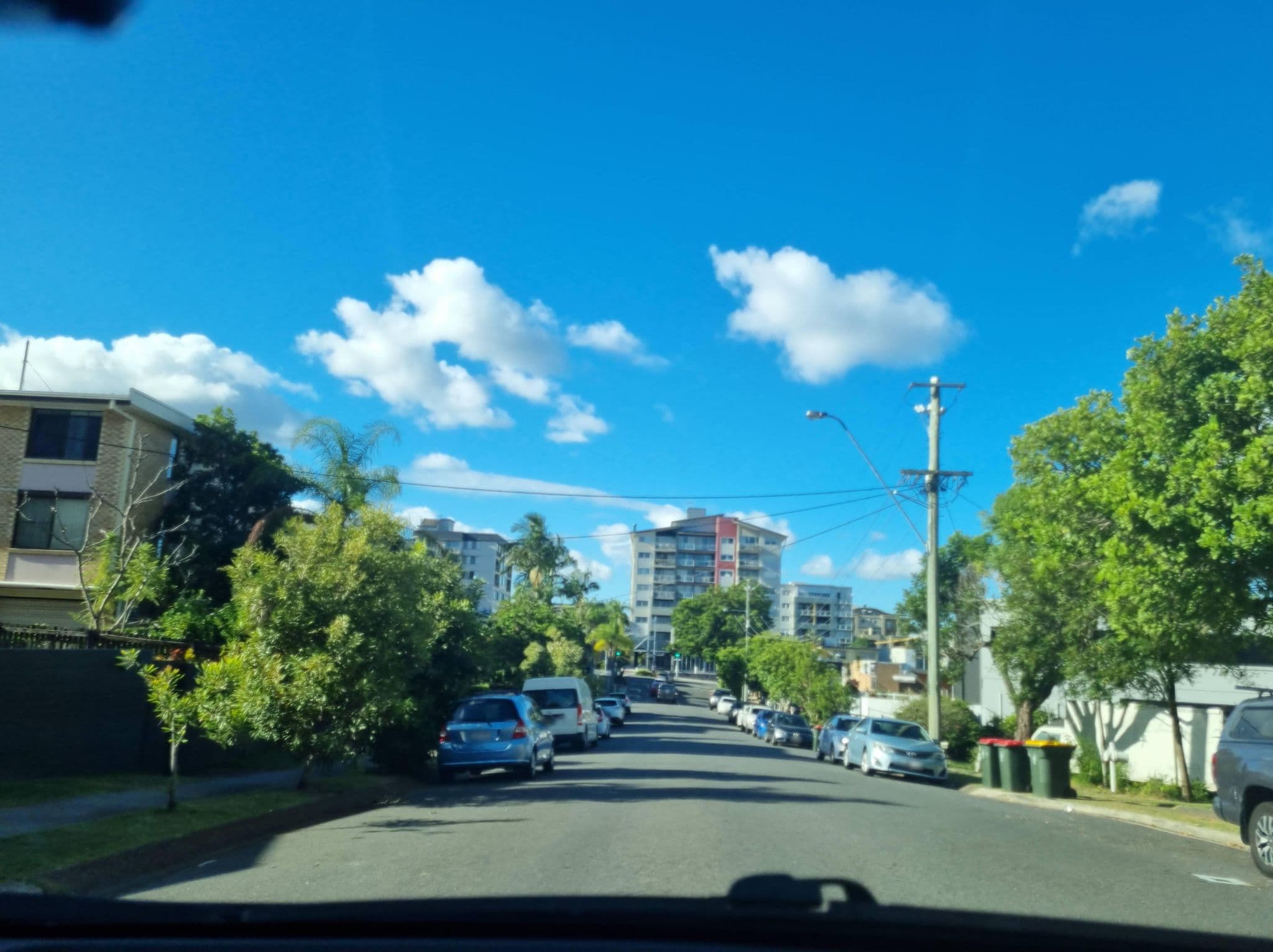 Street view near Indooroopilly Lodge & Motel, Indooroopilly — © Cyclops (CC BY-SA · Mapillary)