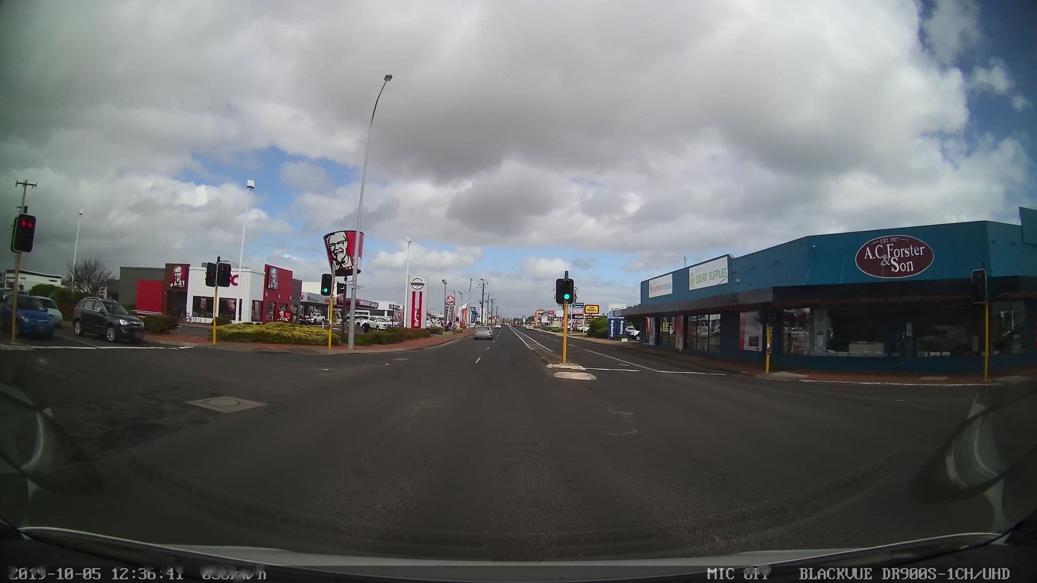 Street view near The Royal Palms Resort, Busselton — © bob3bob3 (CC BY-SA · Mapillary)
