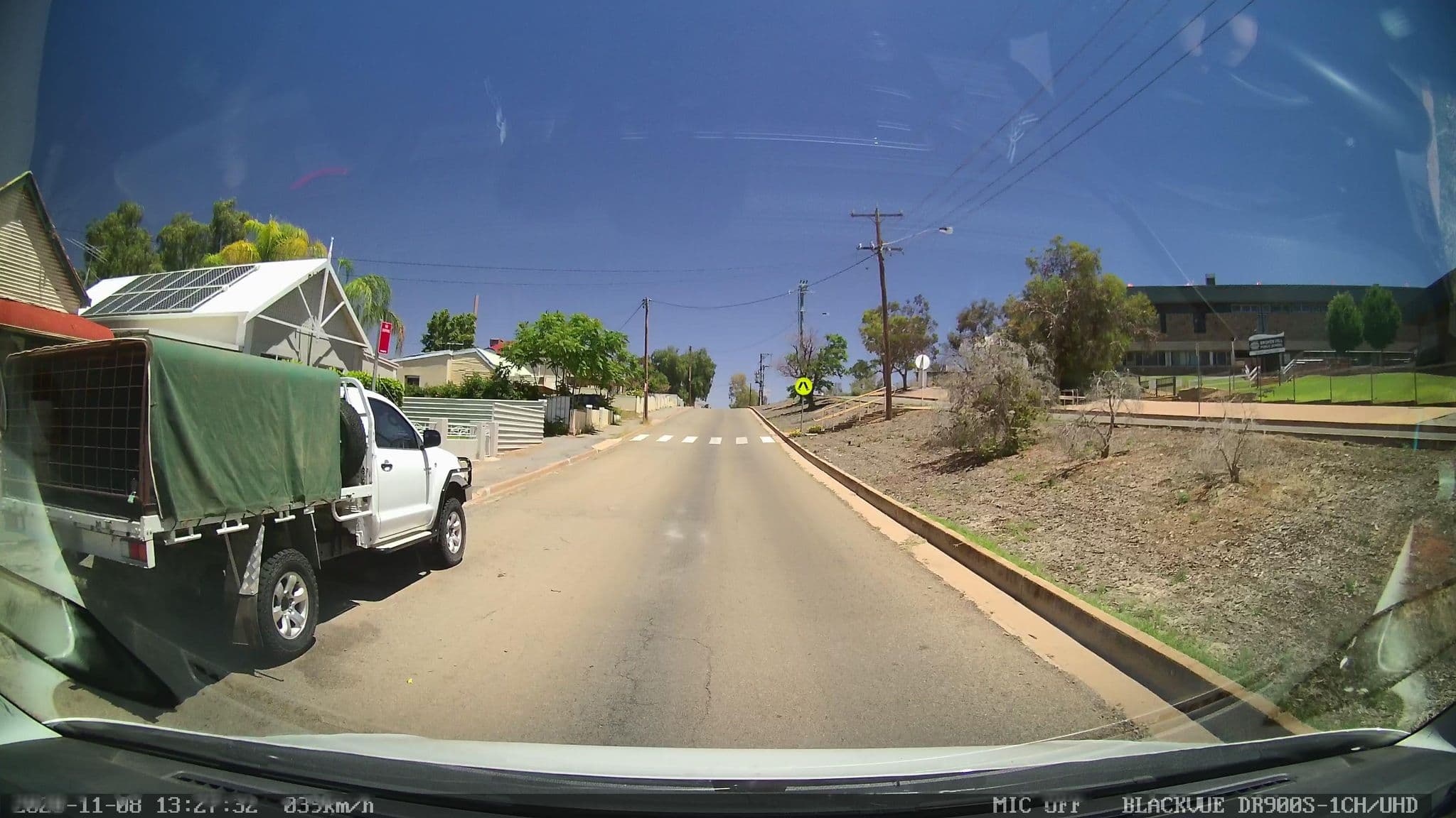 Street view near Silver City Cottages, Broken Hill — © bob3bob3 (CC BY-SA · Mapillary)