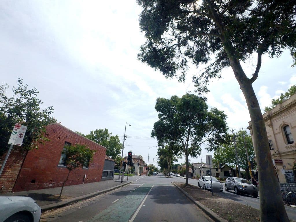 Street view near Great Northern Hotel, Princes Hill — © mander (CC BY-SA · Mapillary)
