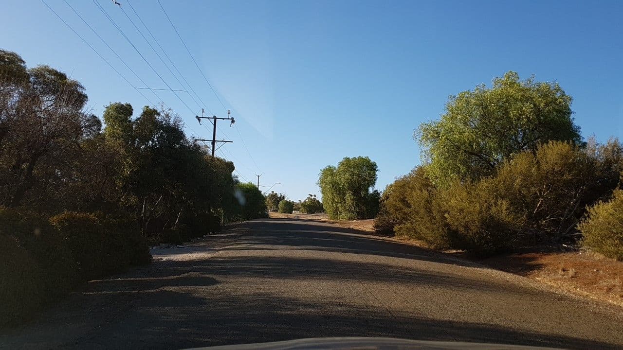 Street view near Dove Cottage Burra, Burra — © didz (CC BY-SA · Mapillary)