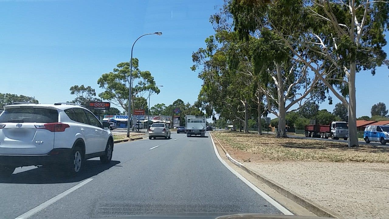 Street view near Nightcap at Rose & Crown Hotel, Elizabeth South — © didz (CC BY-SA · Mapillary)
