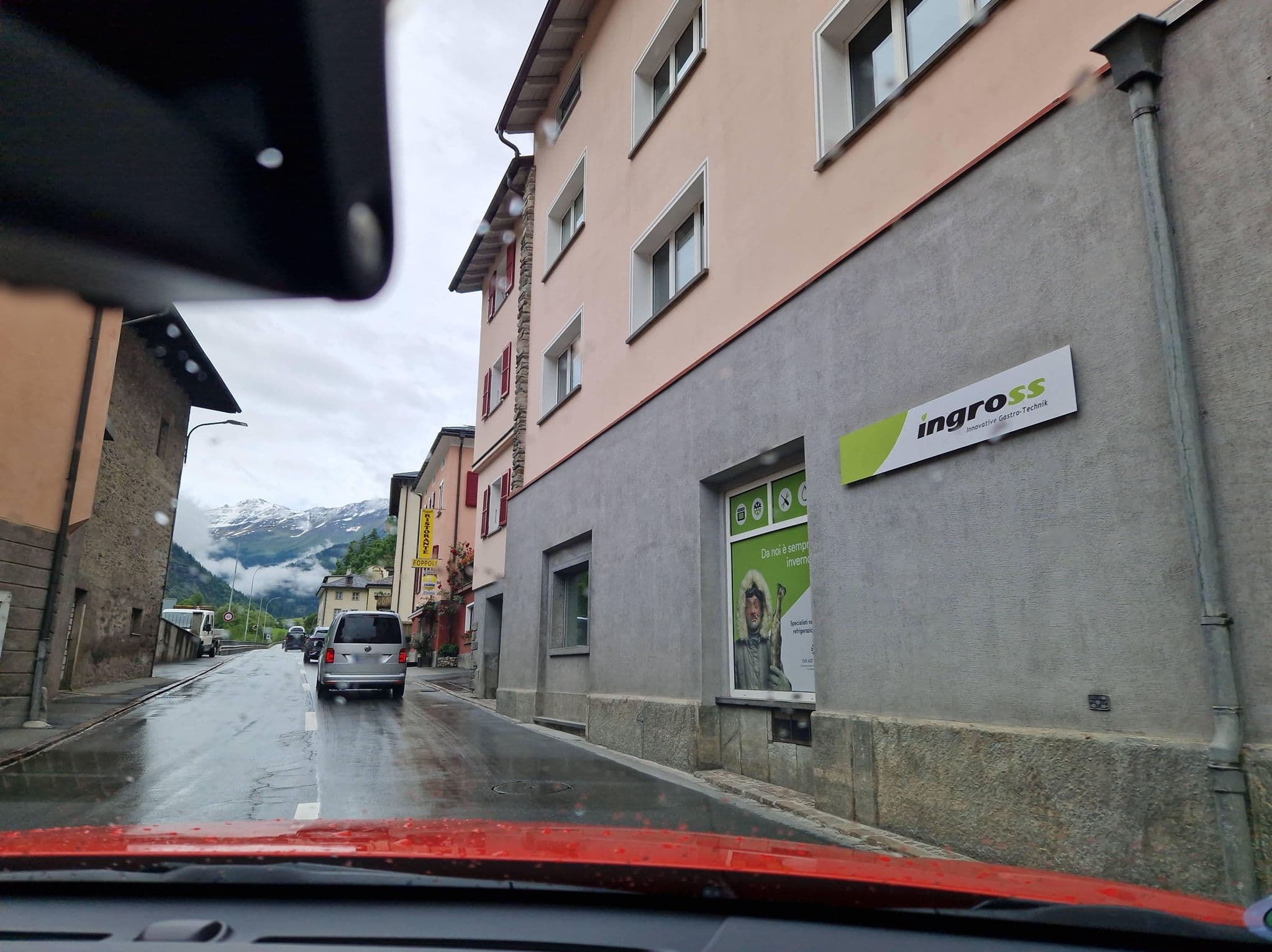 Street view near Foppoli, Poschiavo — © mcliquid (CC BY-SA · Mapillary)