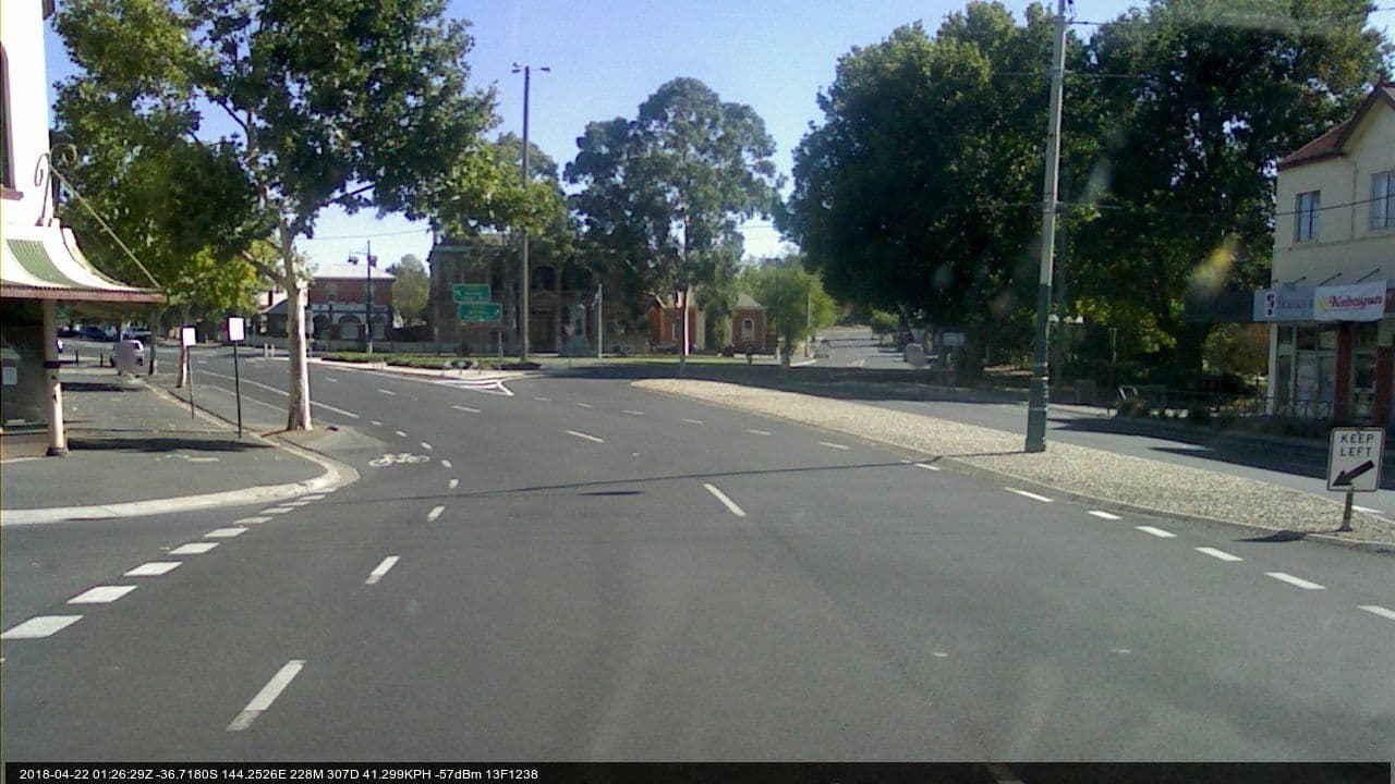 Street view near Borough B&B, Eaglehawk — © bob3bob3 (CC BY-SA · Mapillary)