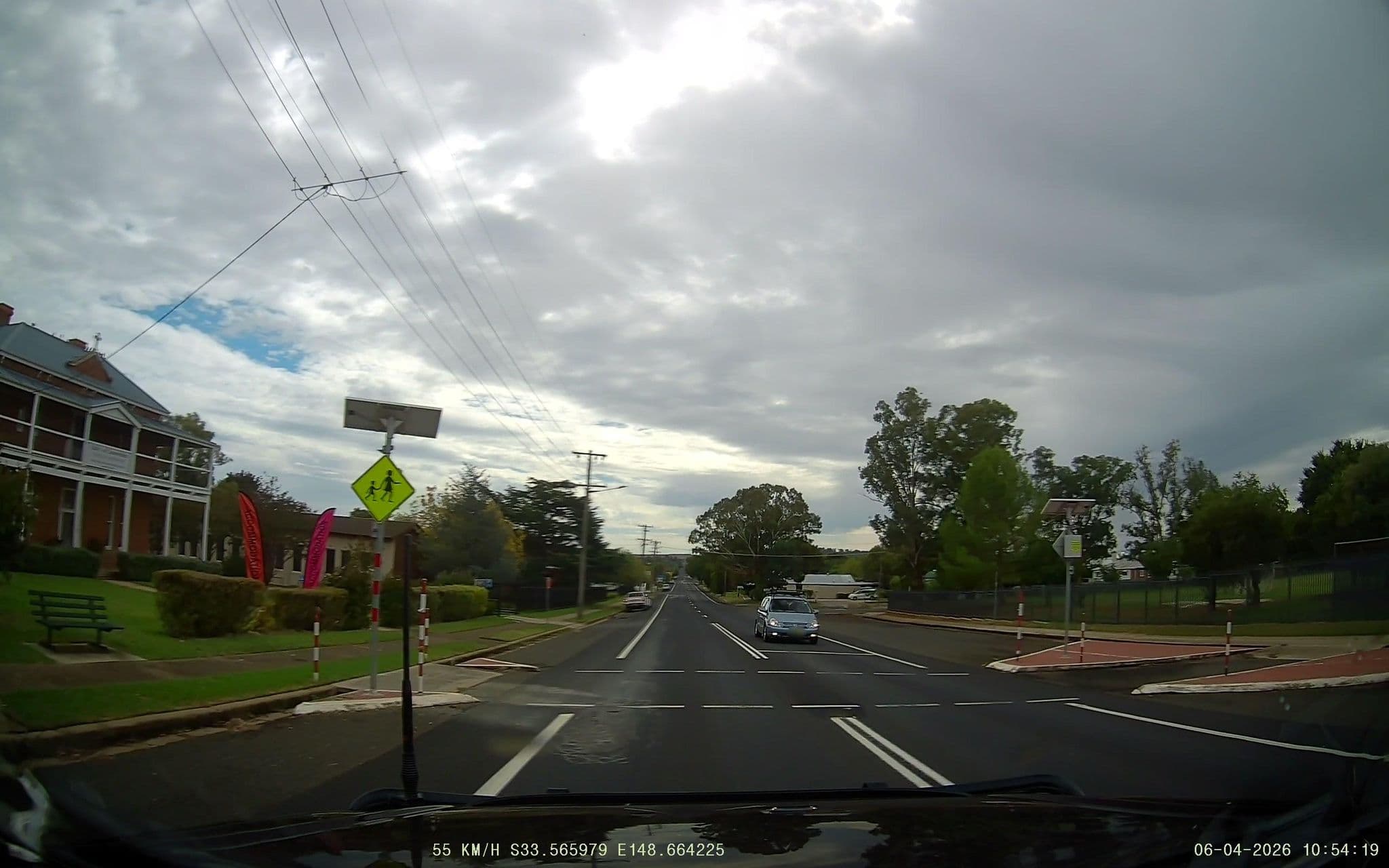 Street view near Eddy's of Canowindra, Canowindra — © fizzie (CC BY-SA · Mapillary)