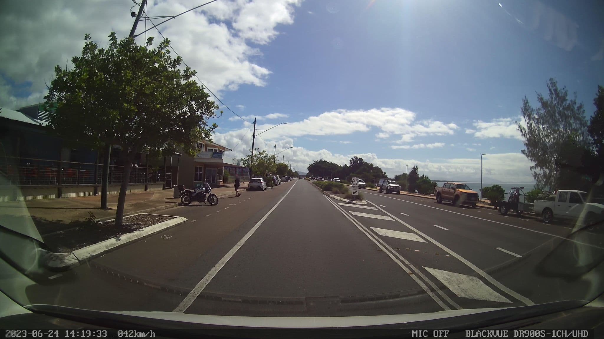 Street view near Nightcap at Marine Hotel, Cardwell — © bob3bob3 (CC BY-SA · Mapillary)