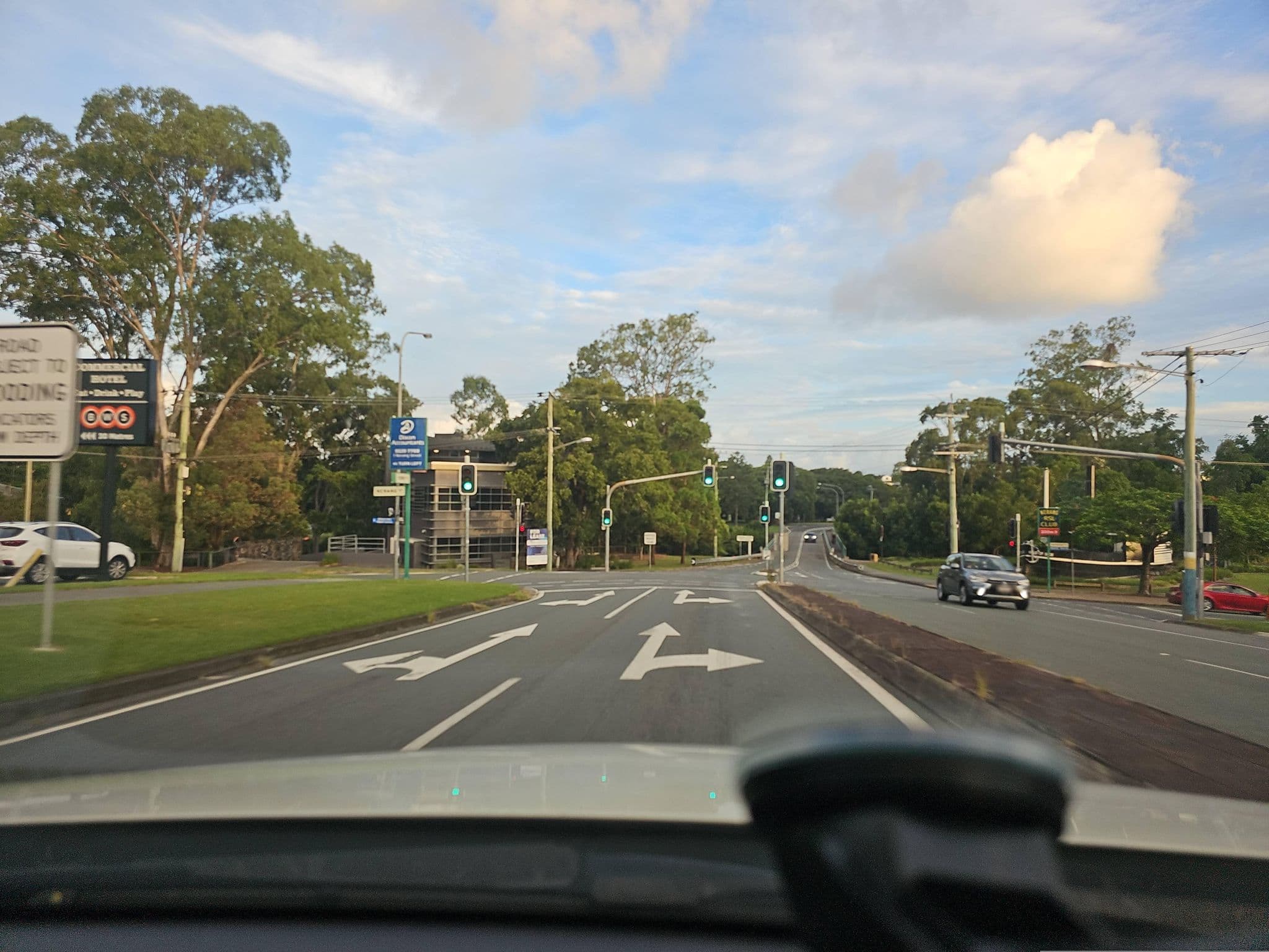 Street view near Nightcap at Commercial Hotel, Nerang — © Mooksey (CC BY-SA · Mapillary)