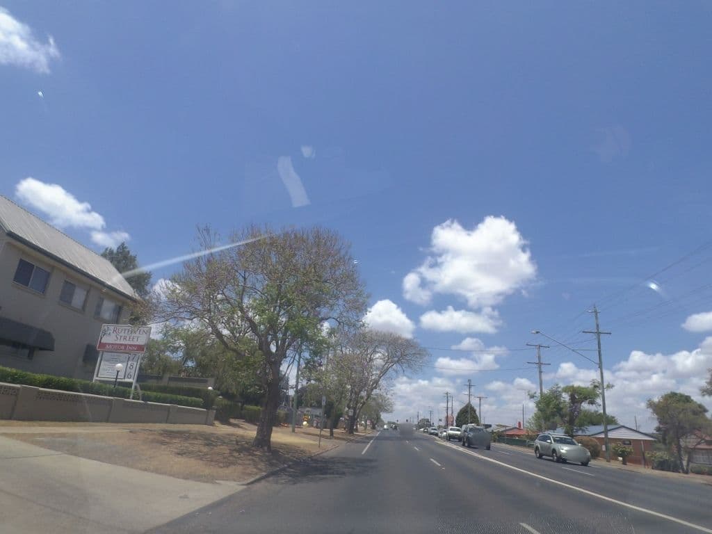 Street view near Ruthven Street Motor Inn, Centenary Heights — © mander (CC BY-SA · Mapillary)