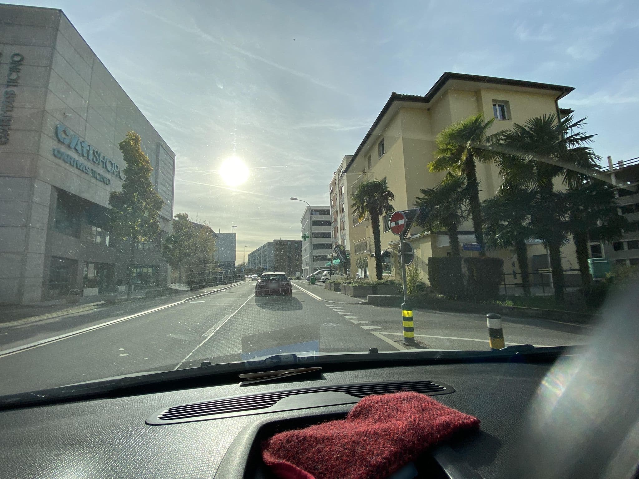 Street view near Albergo Castelnuovo, Pregassona — © chrisbeddow (CC BY-SA · Mapillary)