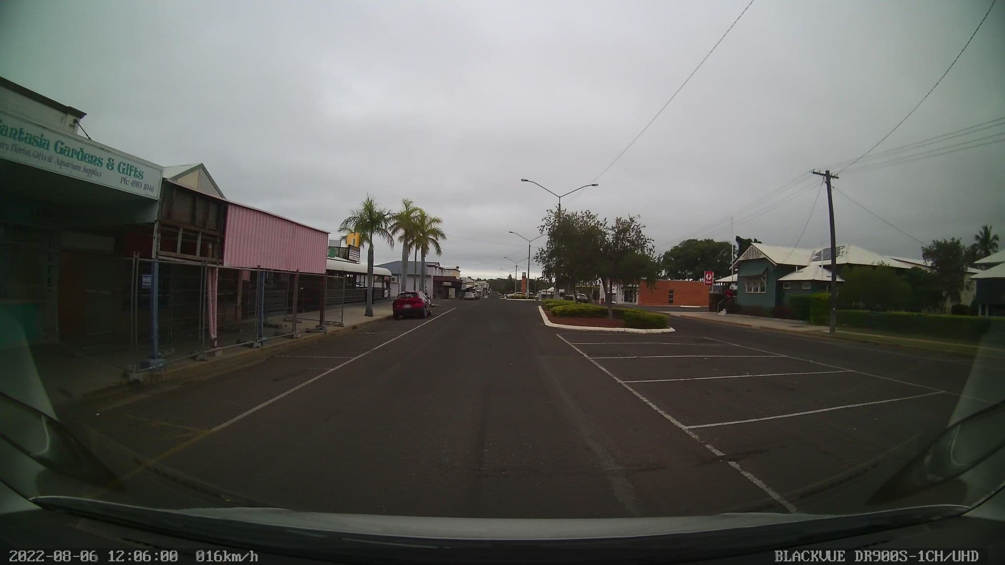 Street view near Grand Hotel Motel, Clermont — © bob3bob3 (CC BY-SA · Mapillary)