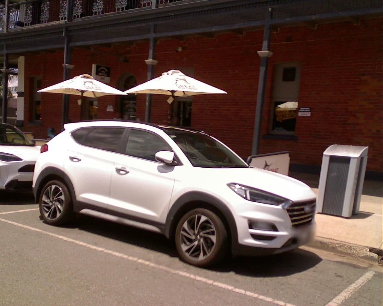 Street view near Cobram Hotel, Cobram — © bob3bob3 (CC BY-SA · Mapillary)