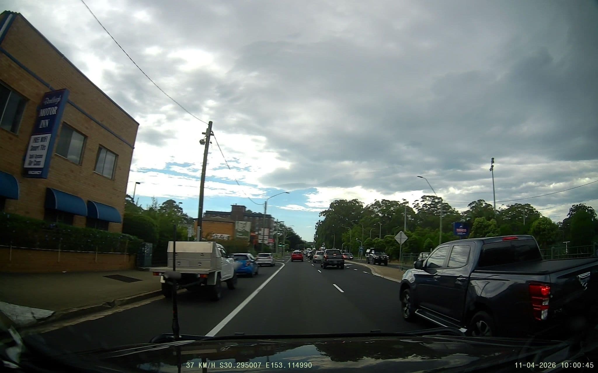 Street view near Bentleigh Motor Inn - Coffs Harbour, Coffs Harbour — © fizzie (CC BY-SA · Mapillary)