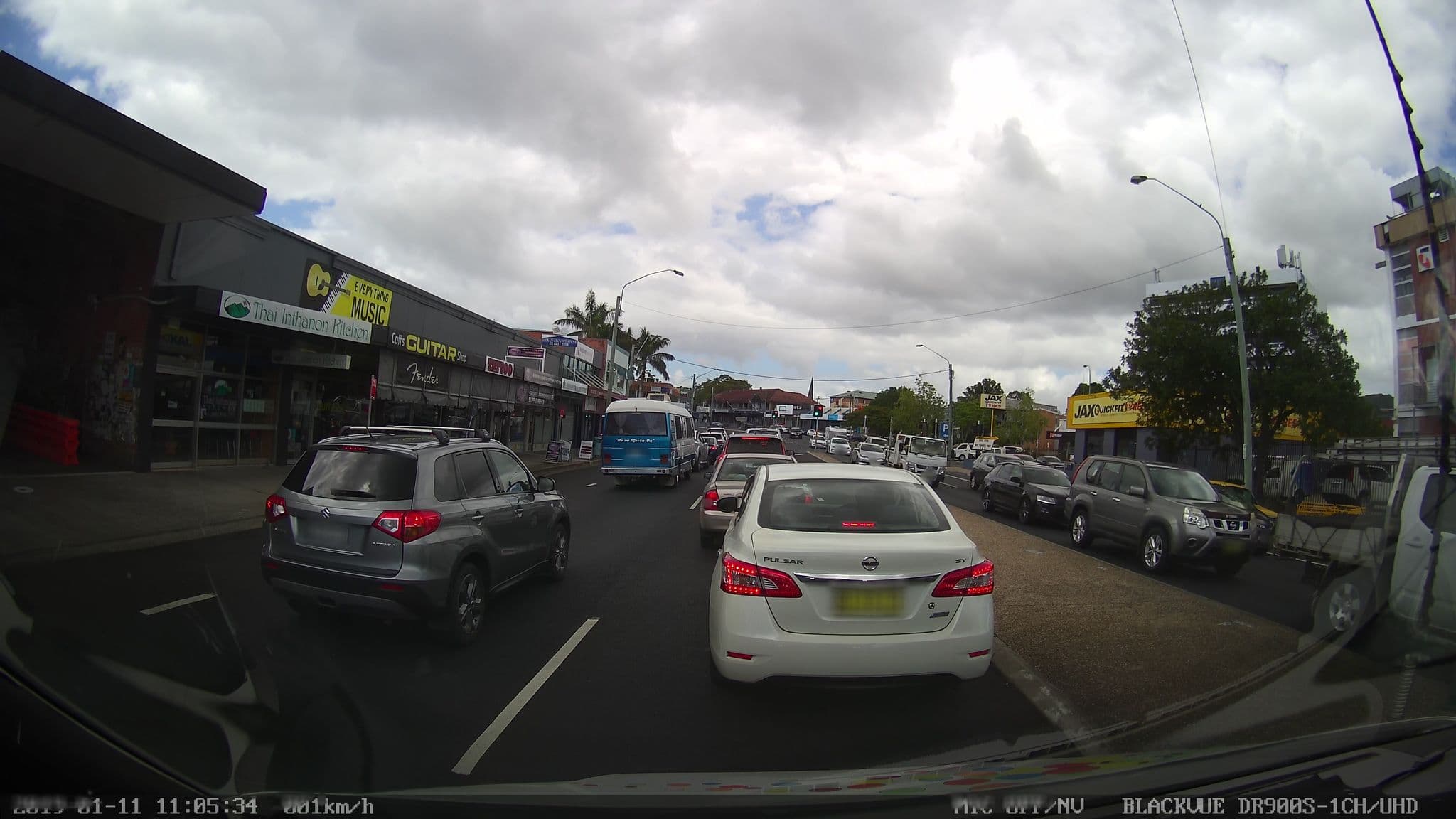 Street view near Coffs Hotel, Coffs Harbour — © bob3bob3 (CC BY-SA · Mapillary)