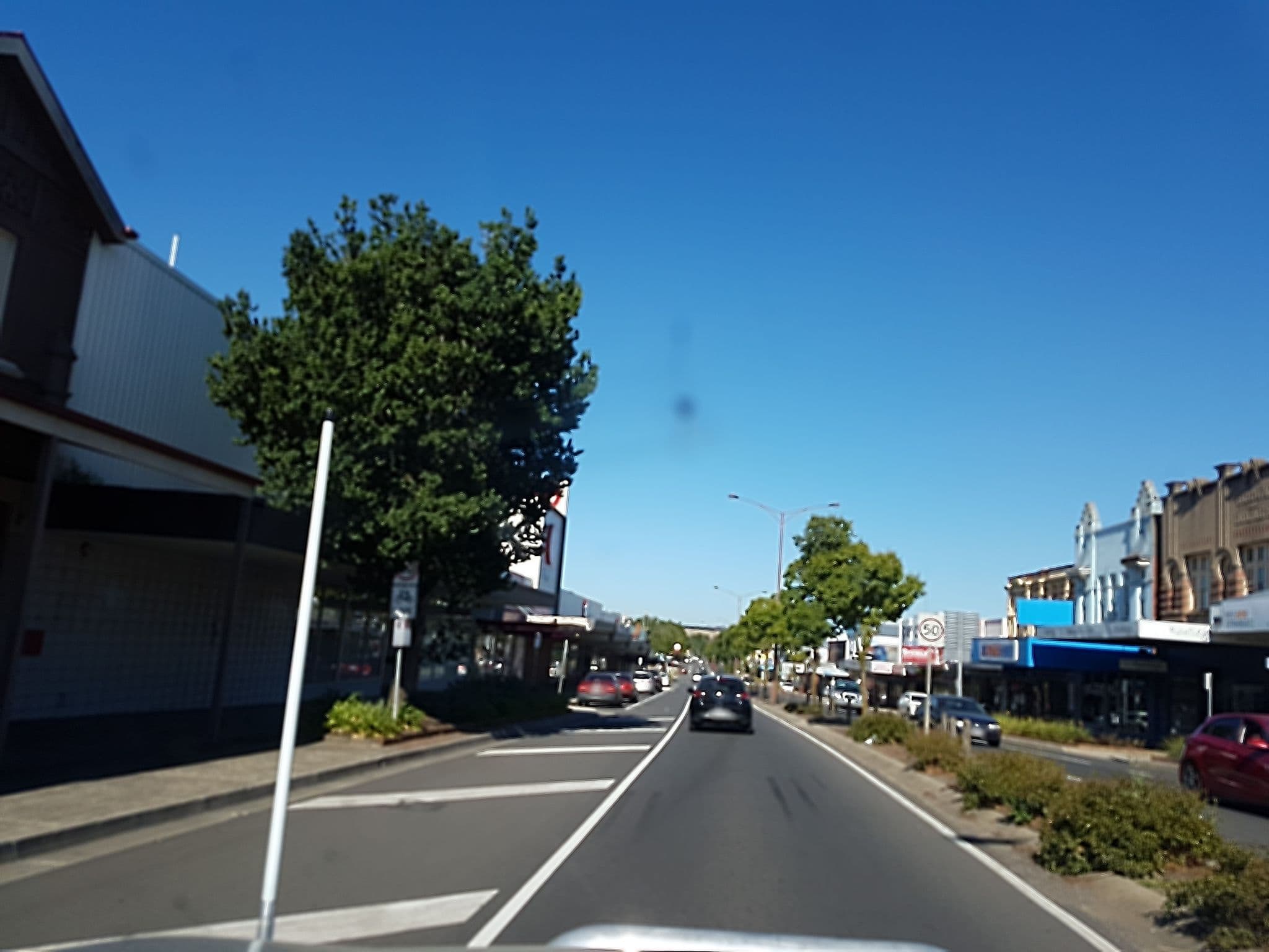 Street view near Austral Hotel, Colac — © stev391 (CC BY-SA · Mapillary)