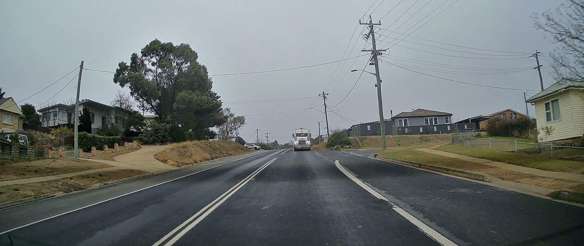 Street view near White Manor Motel, Cooma — © maxim752 (CC BY-SA · Mapillary)