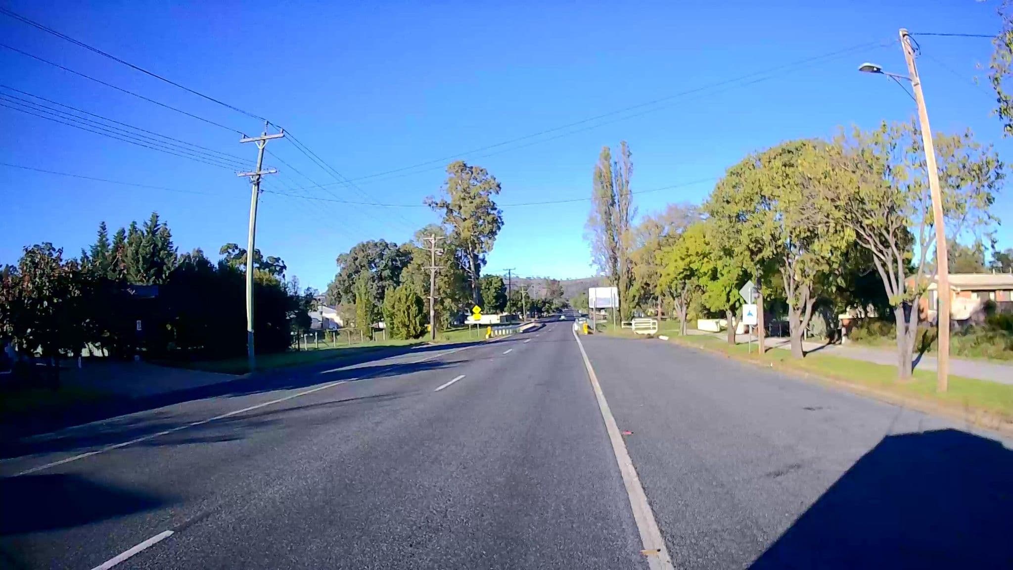 Street view near Cootamundra Gardens Motel & indian restaurant, Cootamundra — © bob3bob3 (CC BY-SA · Mapillary)