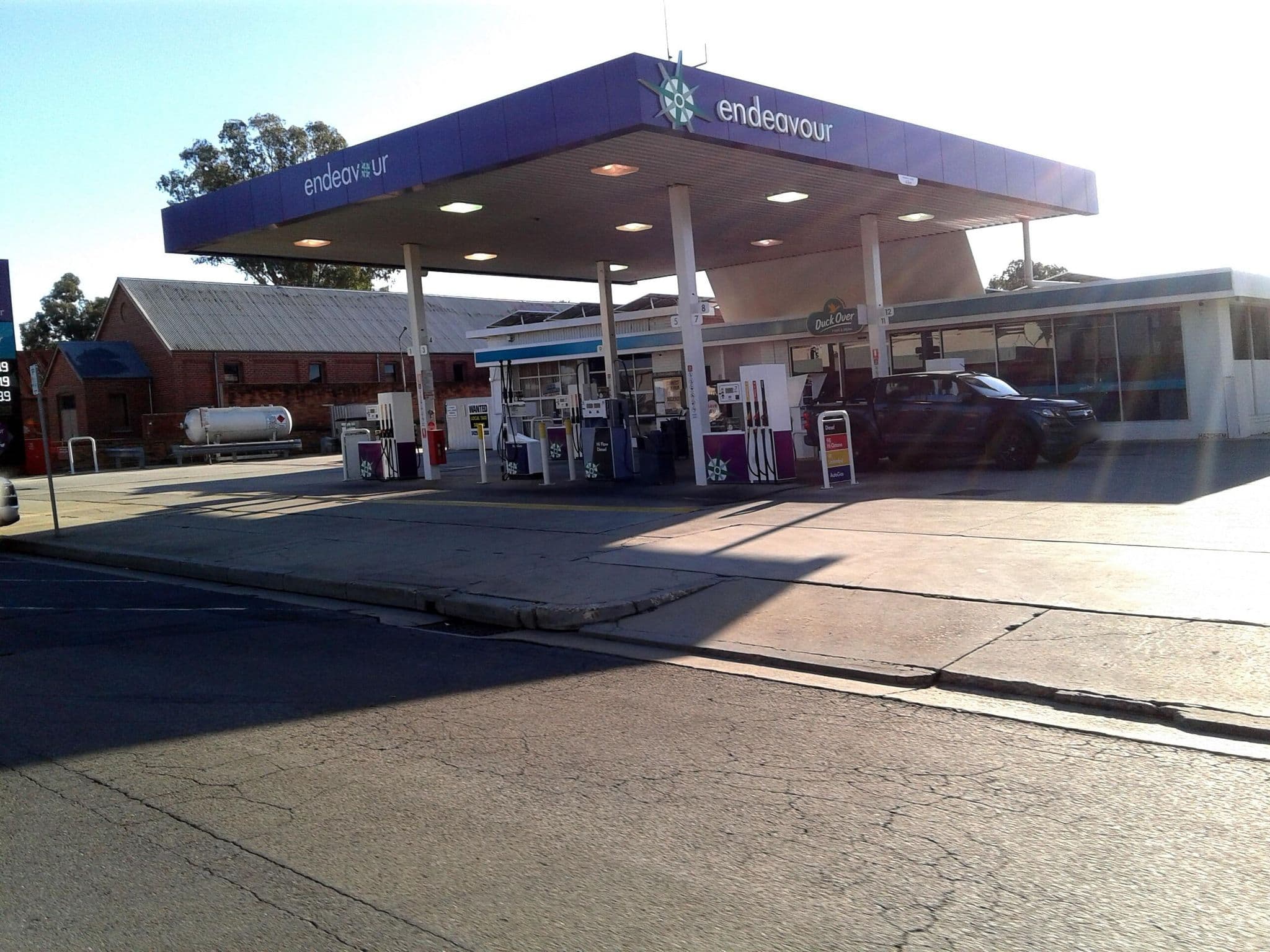 Street view near Lovells Motel, Corowa — © bob3bob3 (CC BY-SA · Mapillary)
