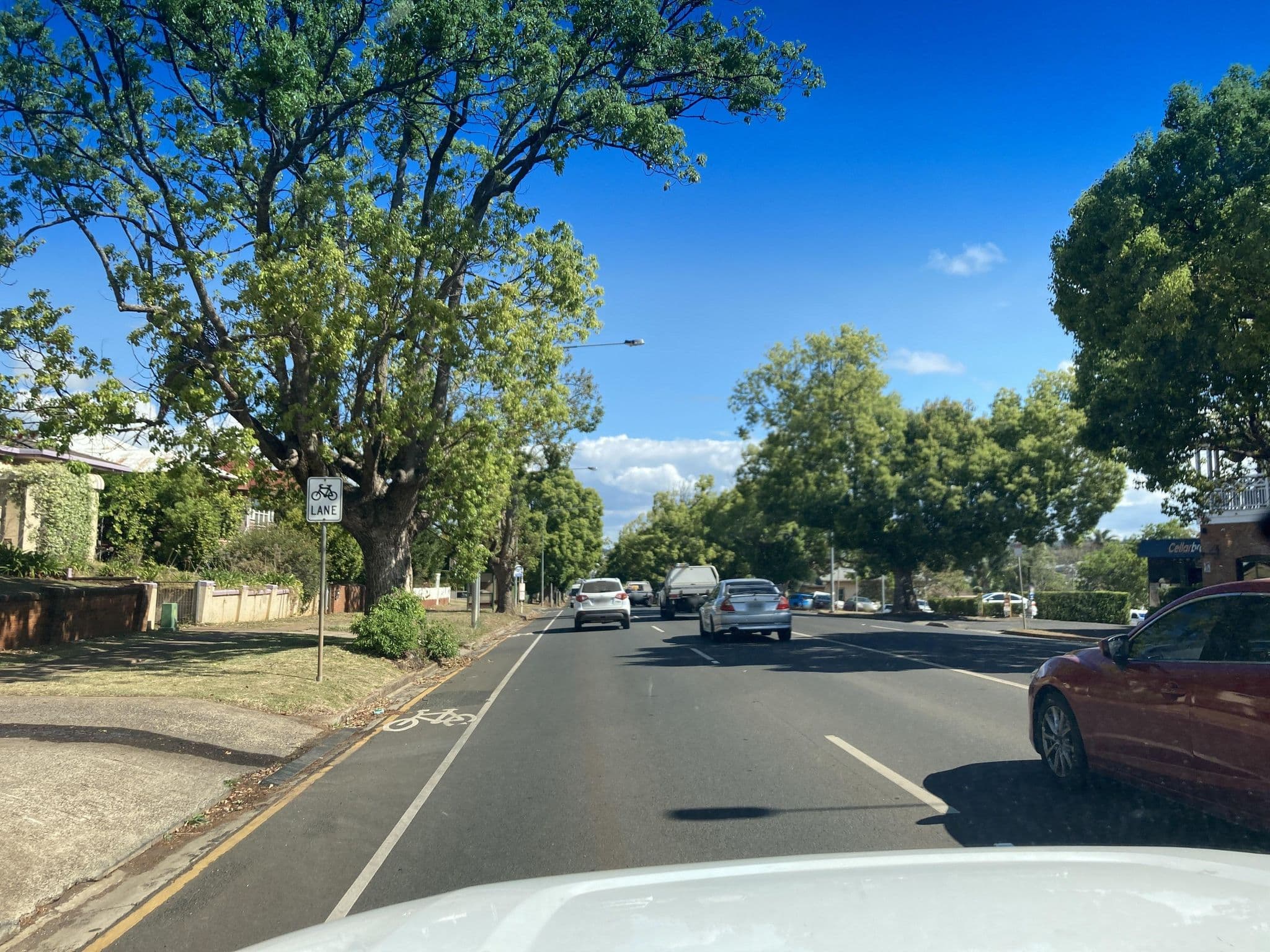 Street view near Royal Hotel, North Toowoomba — © Tristo (CC BY-SA · Mapillary)