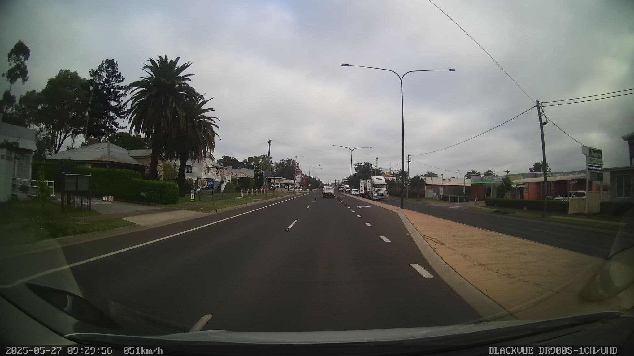 Street view near Drovers Motor Inn, Dalby — © bob3bob3 (CC BY-SA · Mapillary)