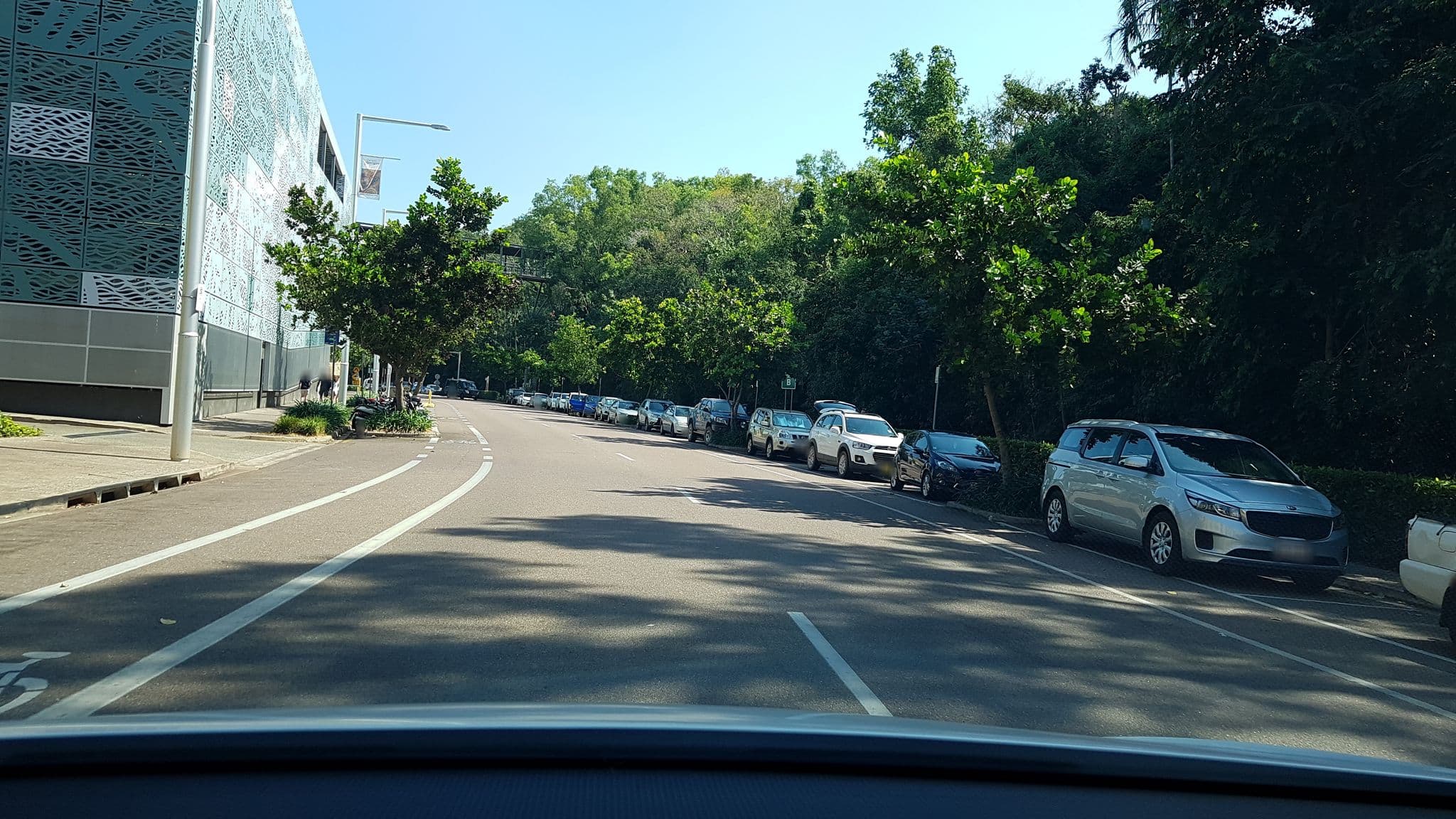 Street view near Adina Darwin Waterfront, Darwin — © outbacktesla (CC BY-SA · Mapillary)