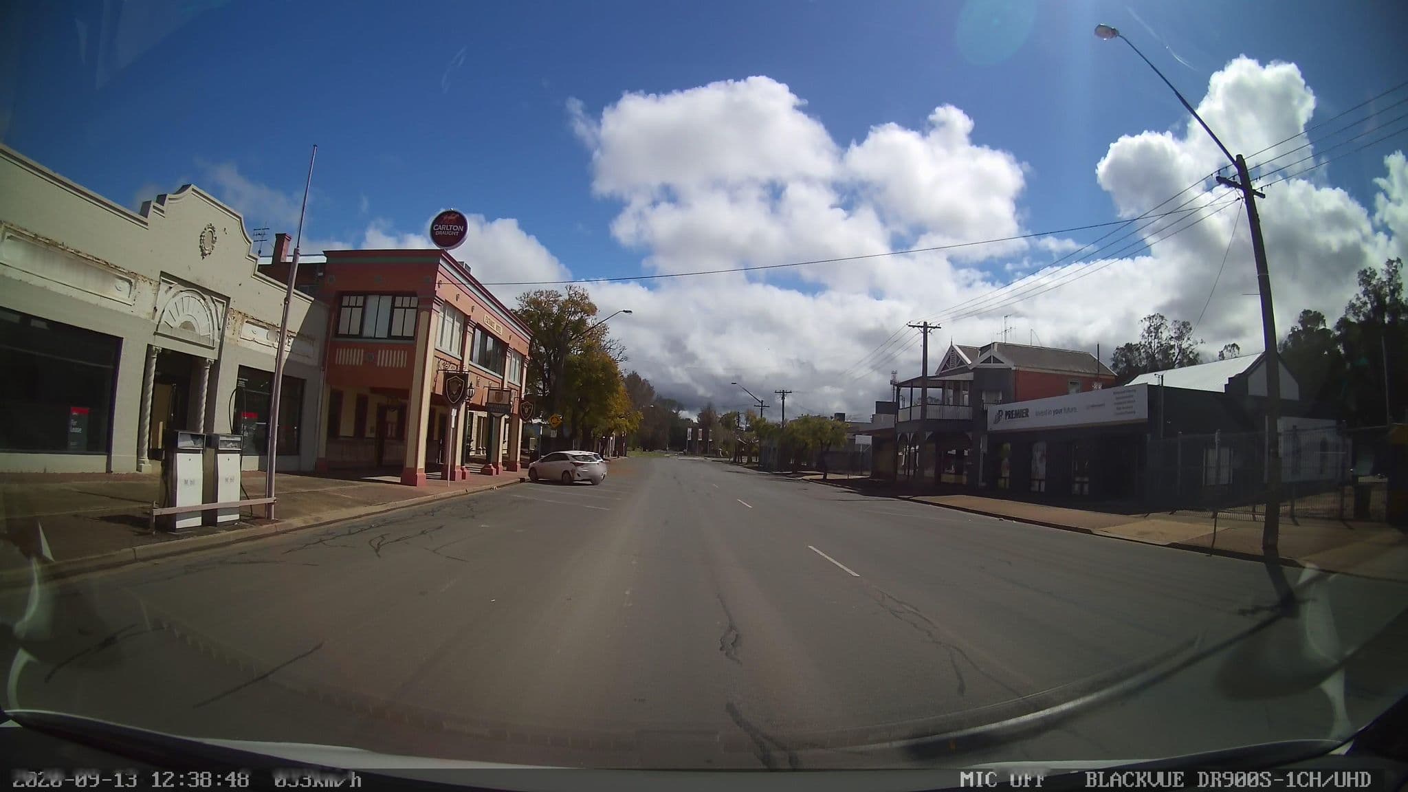 Street view near Exchange Hotel Deniliquin, Deniliquin — © bob3bob3 (CC BY-SA · Mapillary)