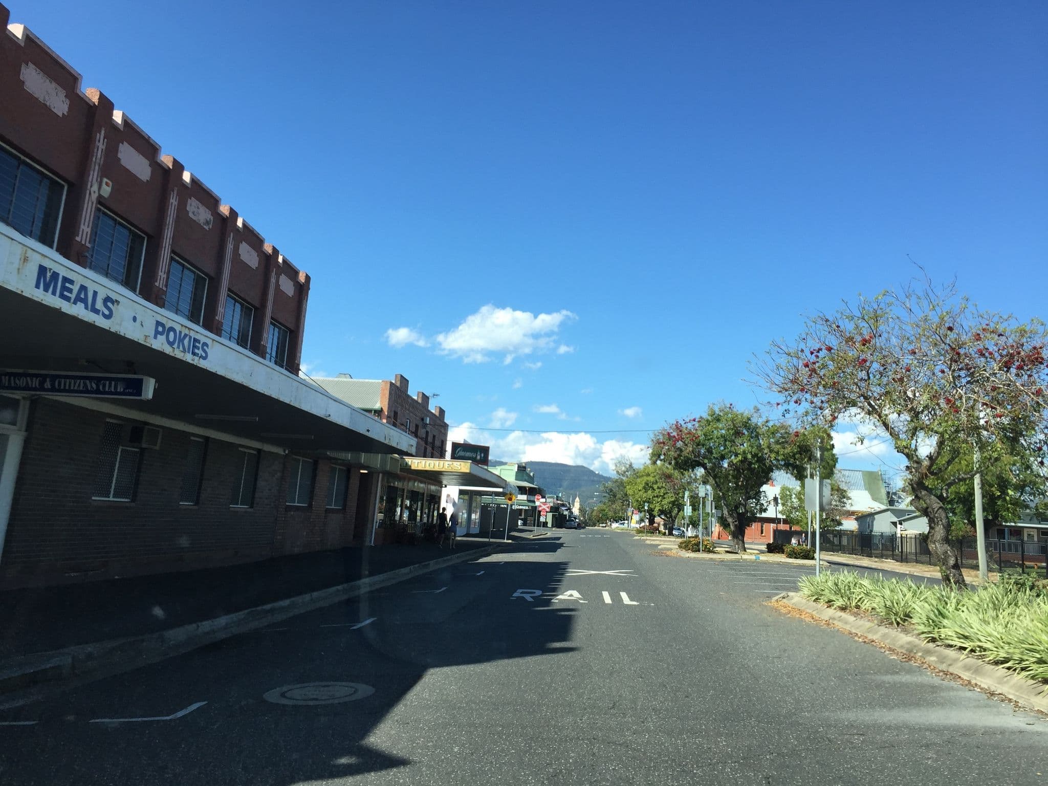 Street view near CocoBrew Rockhampton William St Restaurant, Rockhampton — © vagrant42 (CC BY-SA · Mapillary)