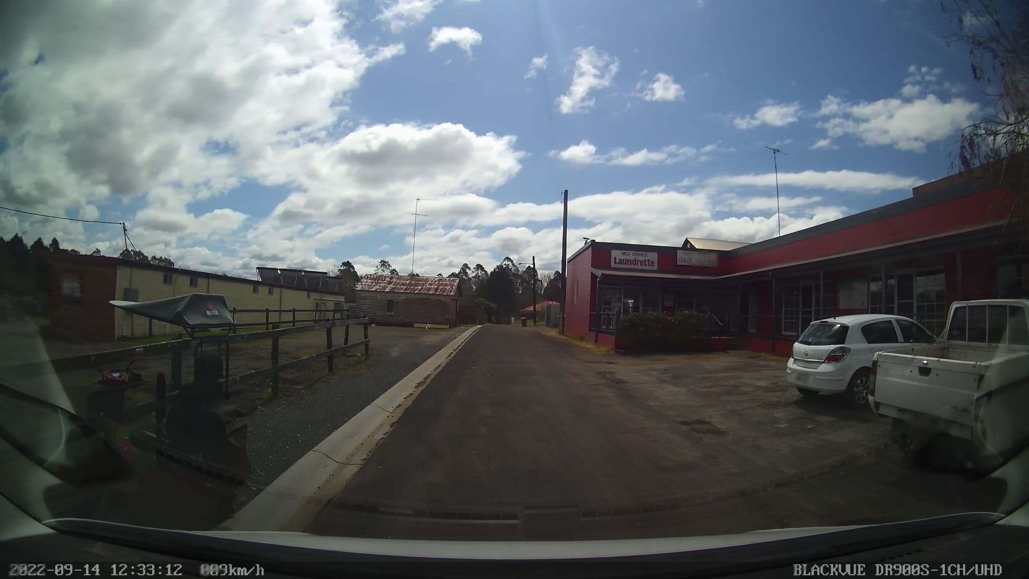 Street view near The Frontier Motel, Dorrigo — © bob3bob3 (CC BY-SA · Mapillary)