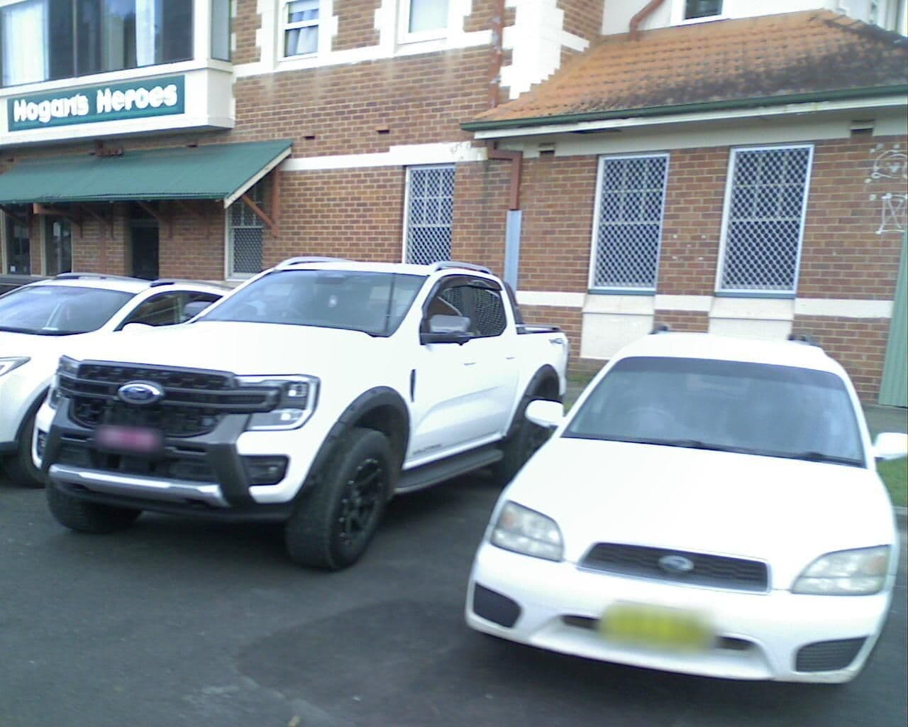 Street view near Station Hotel, Lismore — © bob3bob3 (CC BY-SA · Mapillary)