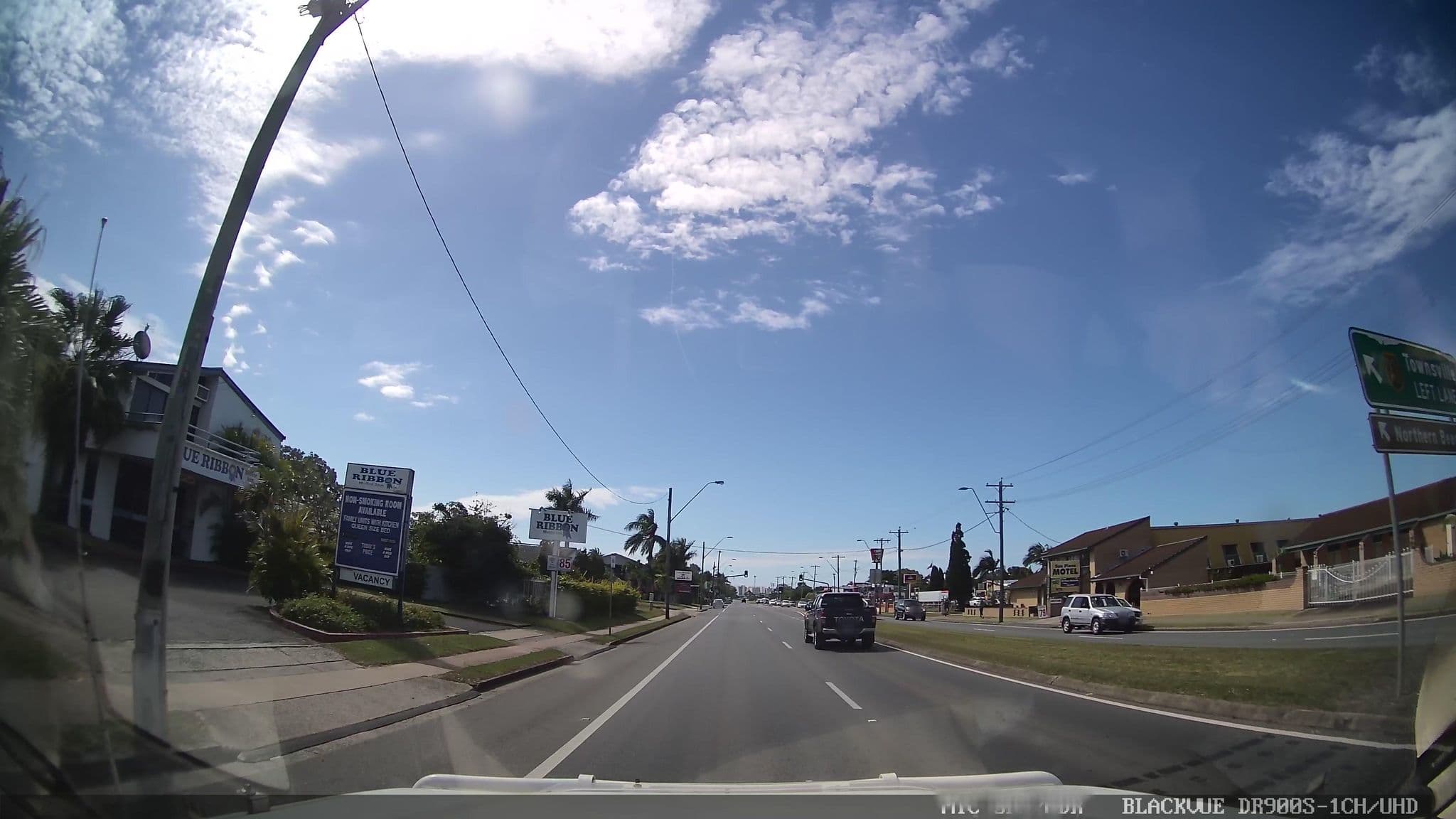 Street view near Blue Ribbon Motor Inn, Mackay — © jthnz (CC BY-SA · Mapillary)