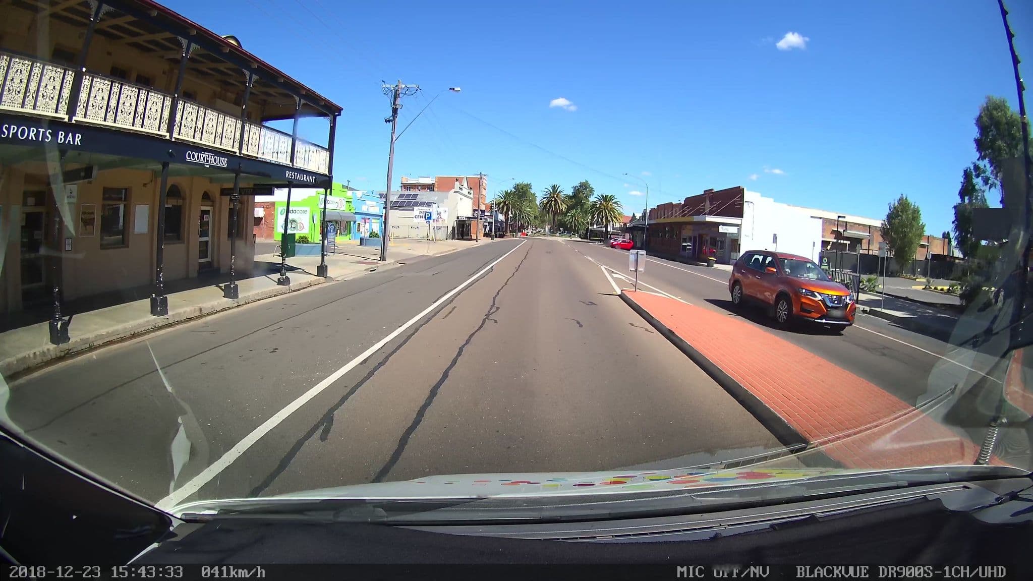 Street view near The Courthouse Hotel, Tamworth, Tamworth — © bob3bob3 (CC BY-SA · Mapillary)