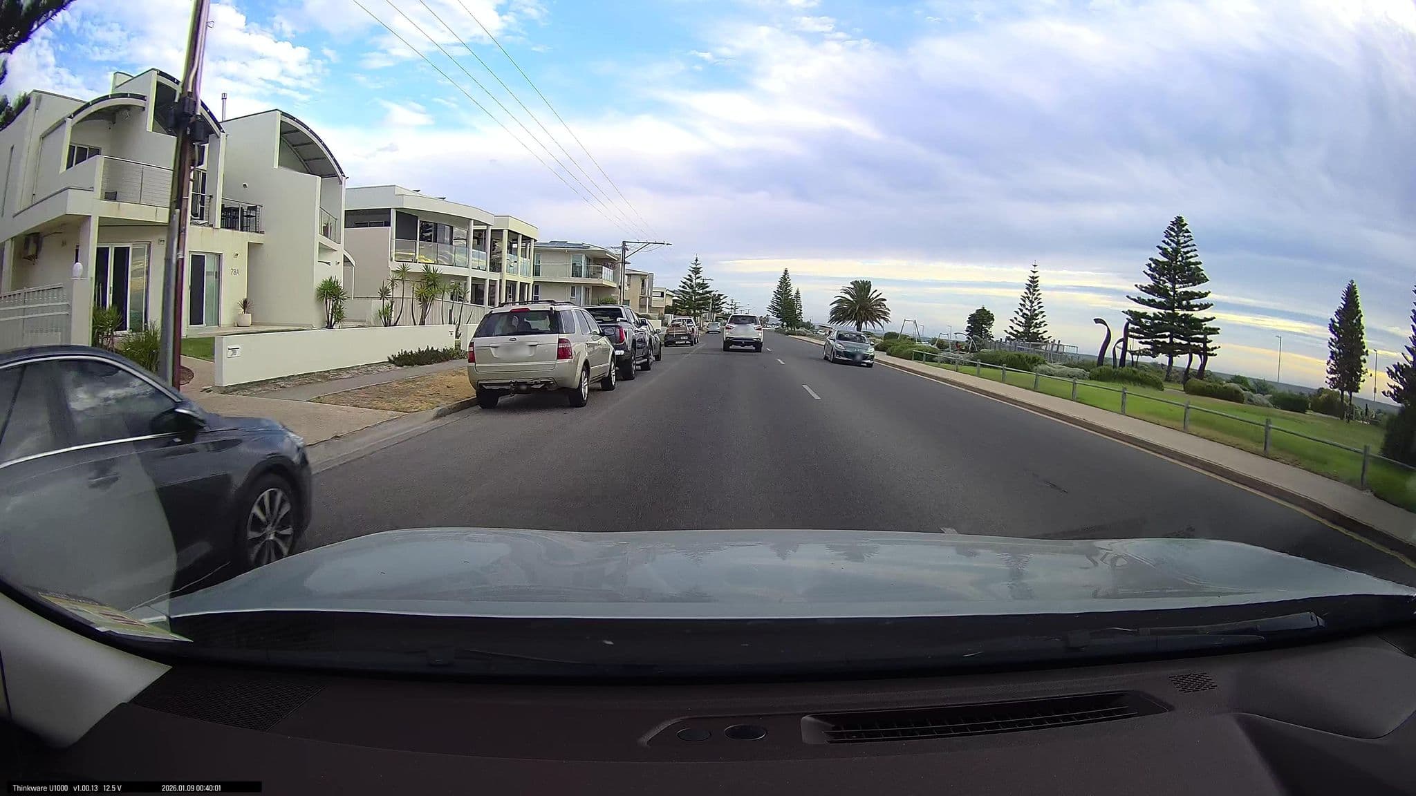 Street view near Esplanade Apartments West Beach Adelaide, West Beach — © maxim752 (CC BY-SA · Mapillary)