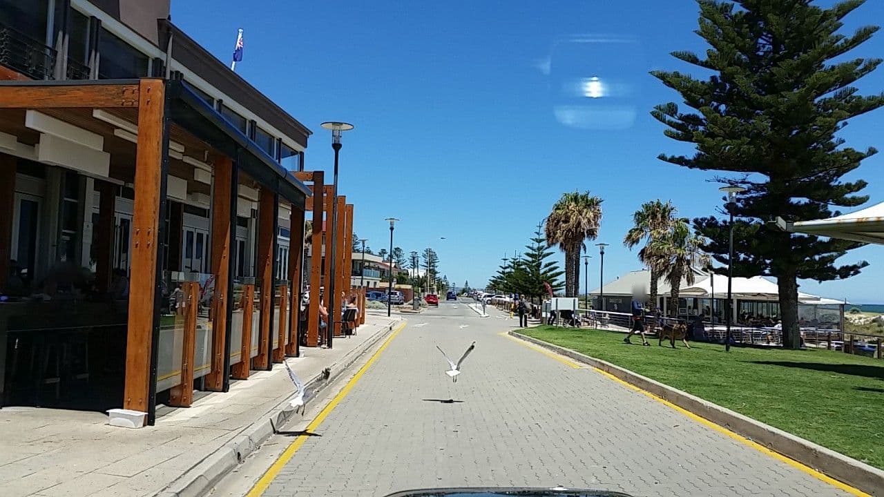 Street view near Sip N Save - Grange Hotel, Grange — © didz (CC BY-SA · Mapillary)