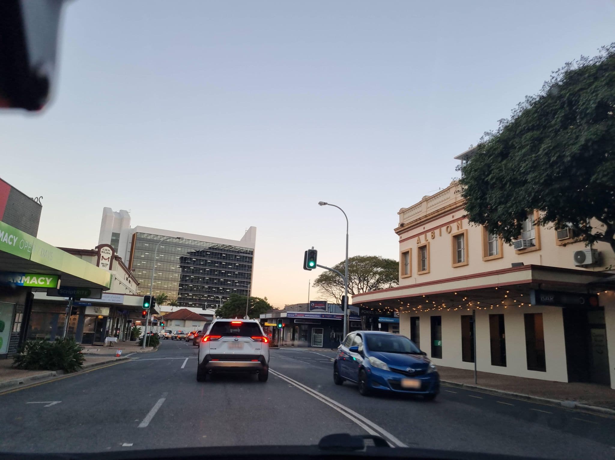 Street view near Wilson Parking - Albion Hotel Car Park, Wooloowin — © Cyclops (CC BY-SA · Mapillary)
