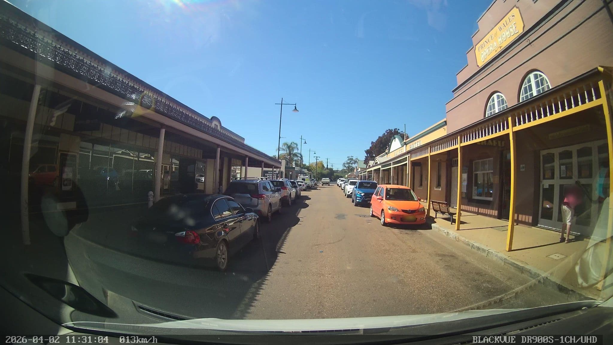 Street view near The Prince of Wales Hotel, Gulgong — © bob3bob3 (CC BY-SA · Mapillary)