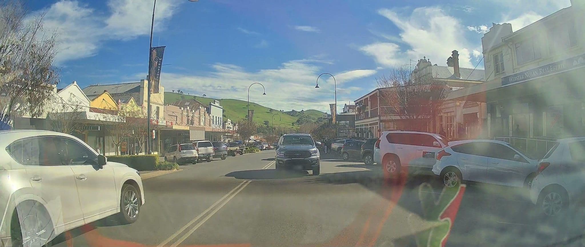 Street view near Criterion Hotel Gundagai, Gundagai — © maxim752 (CC BY-SA · Mapillary)