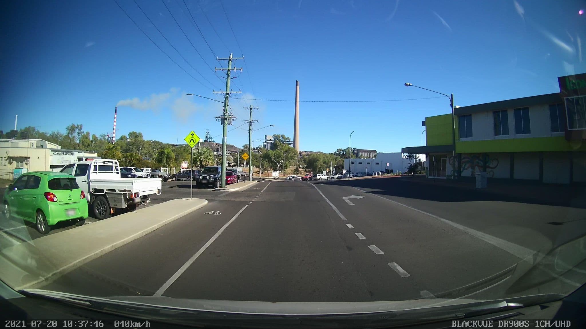 Street view near Icon on Isa, Mount Isa — © bob3bob3 (CC BY-SA · Mapillary)