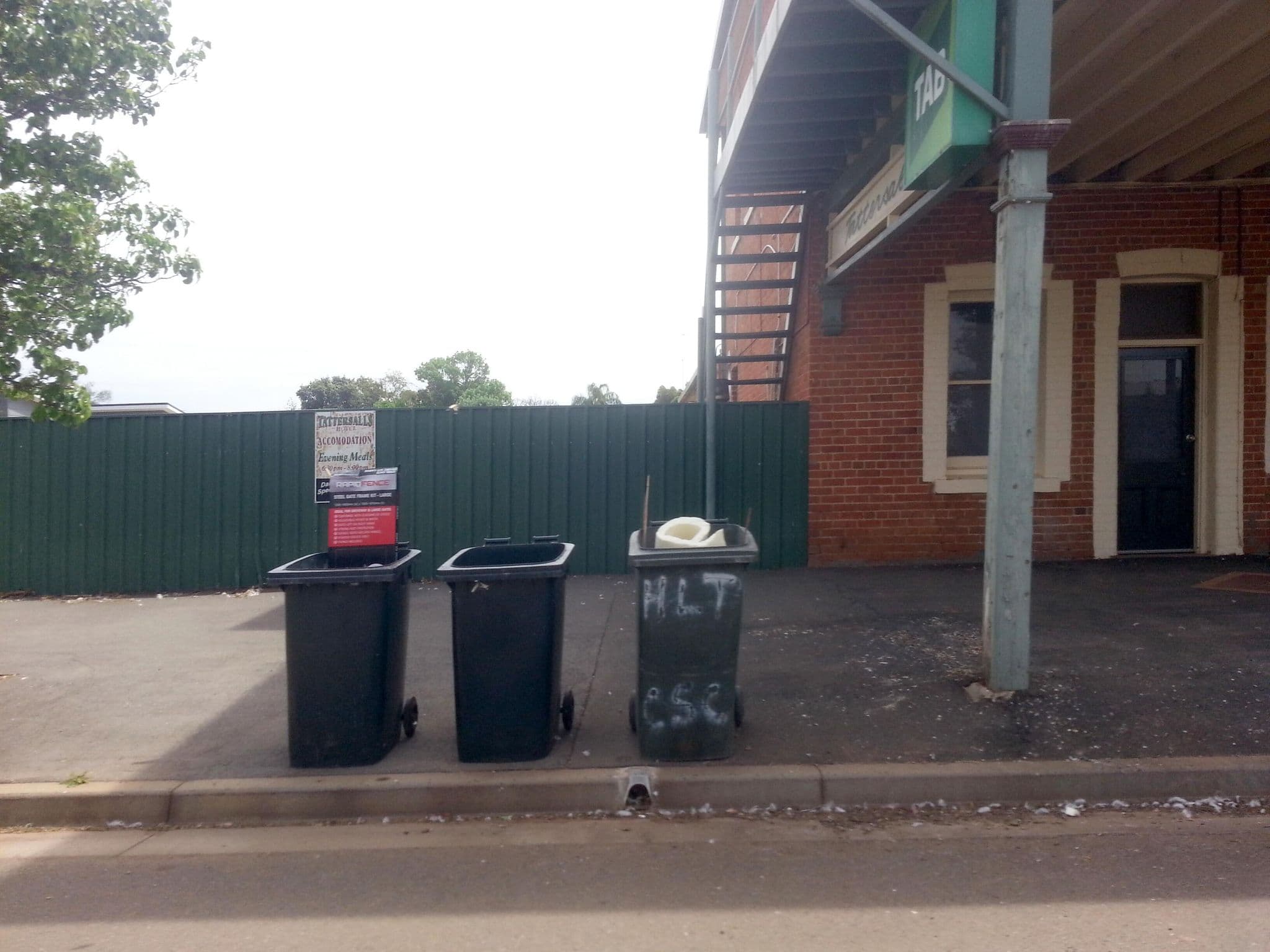 Street view near Tattersall's Hotel, Hillston — © bob3bob3 (CC BY-SA · Mapillary)