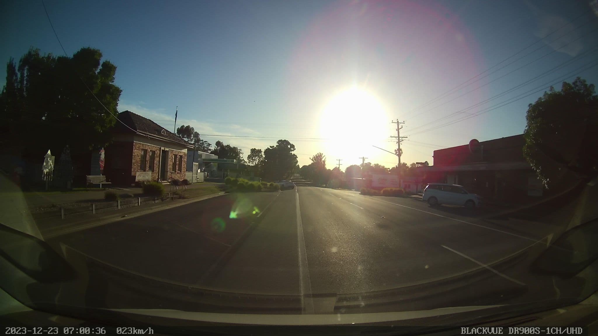 Street view near Howlong Hotel, Howlong — © bob3bob3 (CC BY-SA · Mapillary)