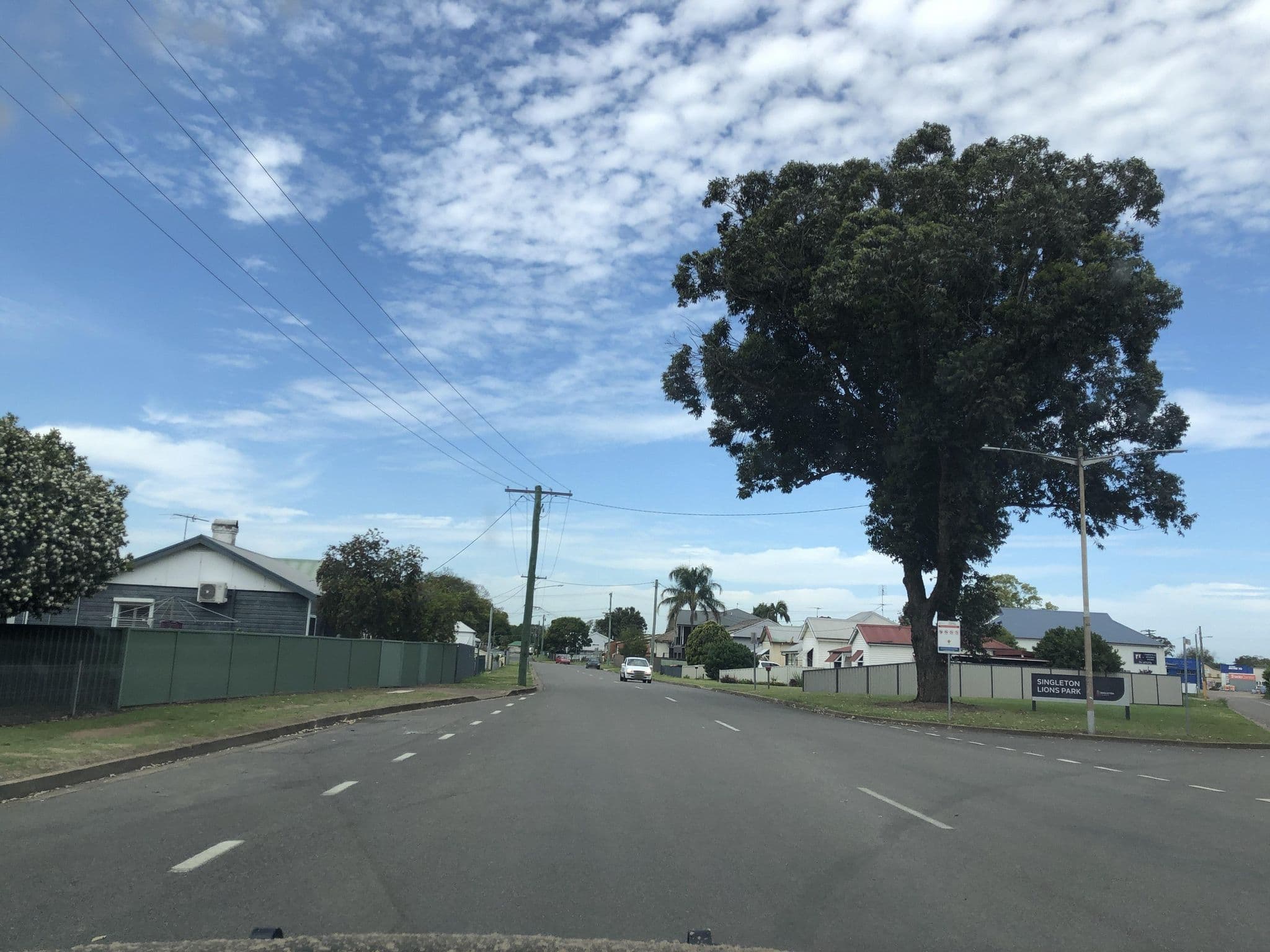 Street view near The AGGI Hotel Motel, Singleton — © jlstudio (CC BY-SA · Mapillary)