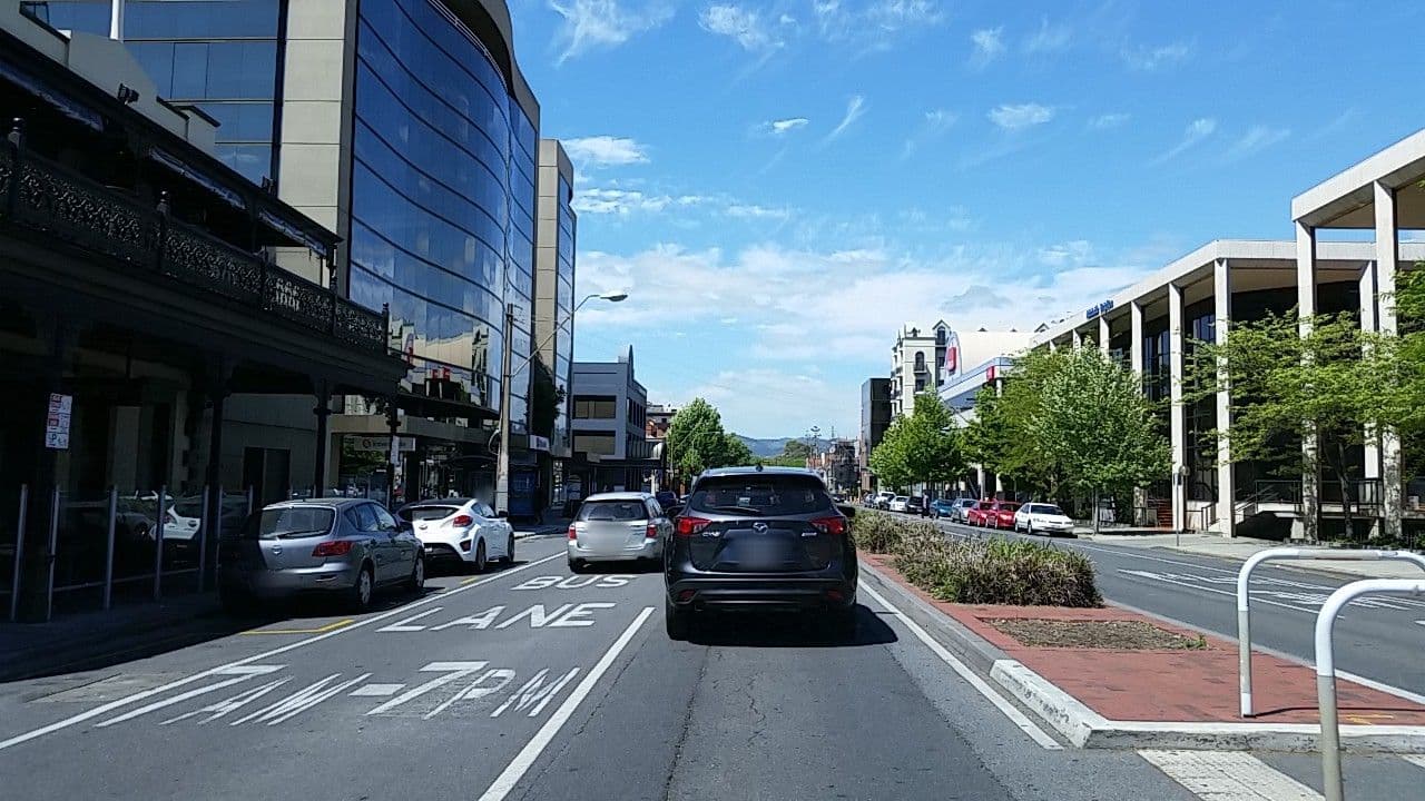 Street view near The Griffins Hotel, Adelaide city centre — © didz (CC BY-SA · Mapillary)
