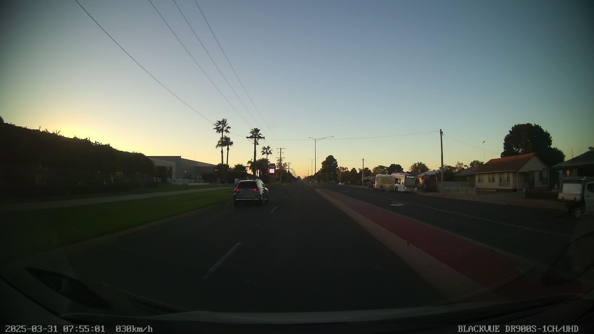 Street view near Irymple Hotel, Irymple — © bob3bob3 (CC BY-SA · Mapillary)