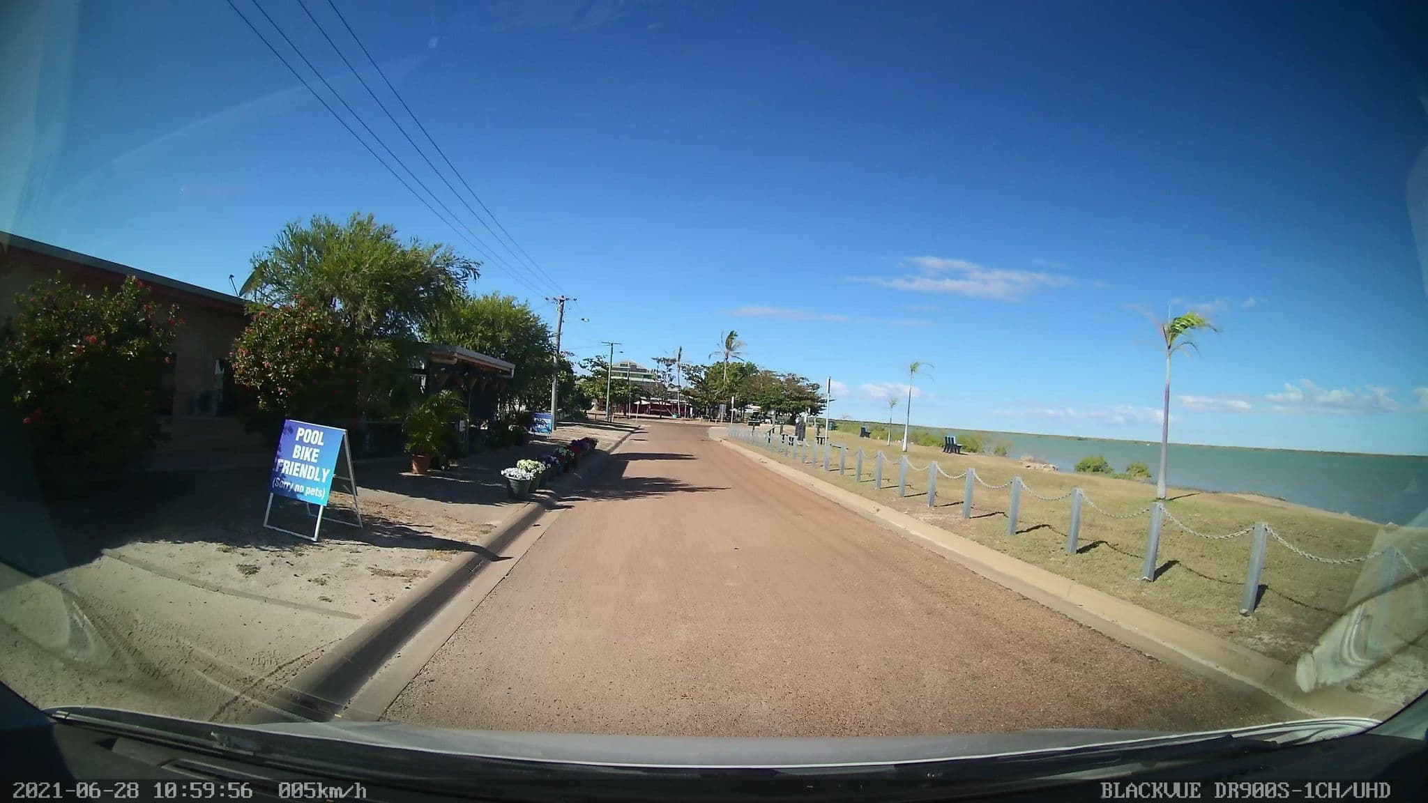 Street view near Savannah Shores, Karumba — © bob3bob3 (CC BY-SA · Mapillary)