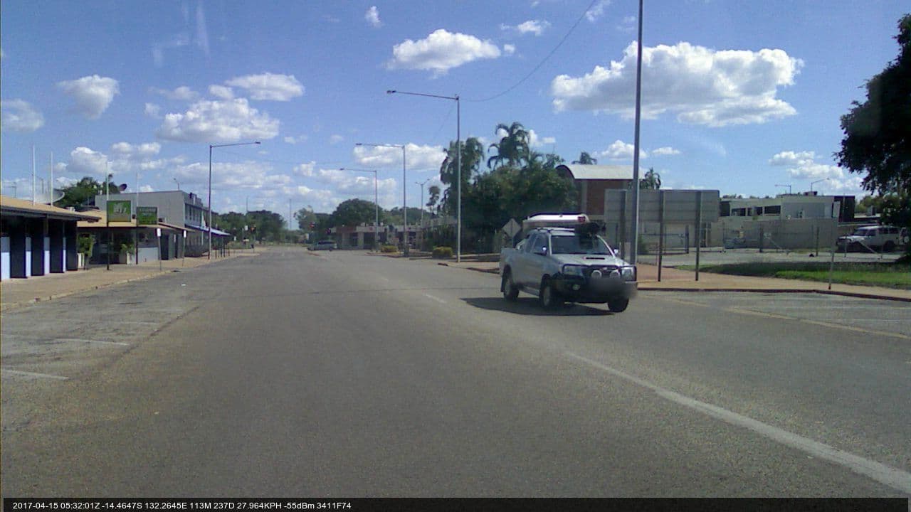Street view near Katherine Motel, Katherine — © bob3bob3 (CC BY-SA · Mapillary)