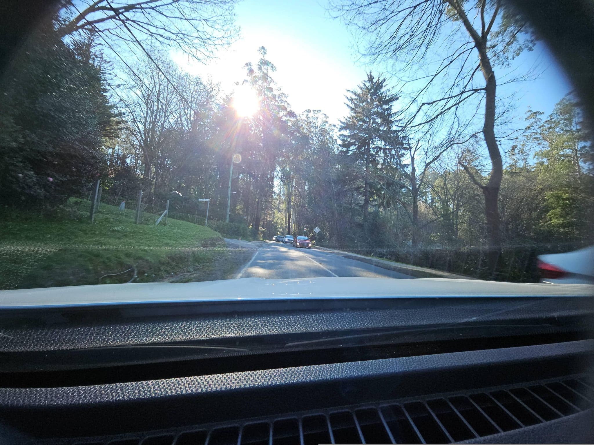 Street view near Tudor Cottages, Mount Dandenong — © warrandyte (CC BY-SA · Mapillary)