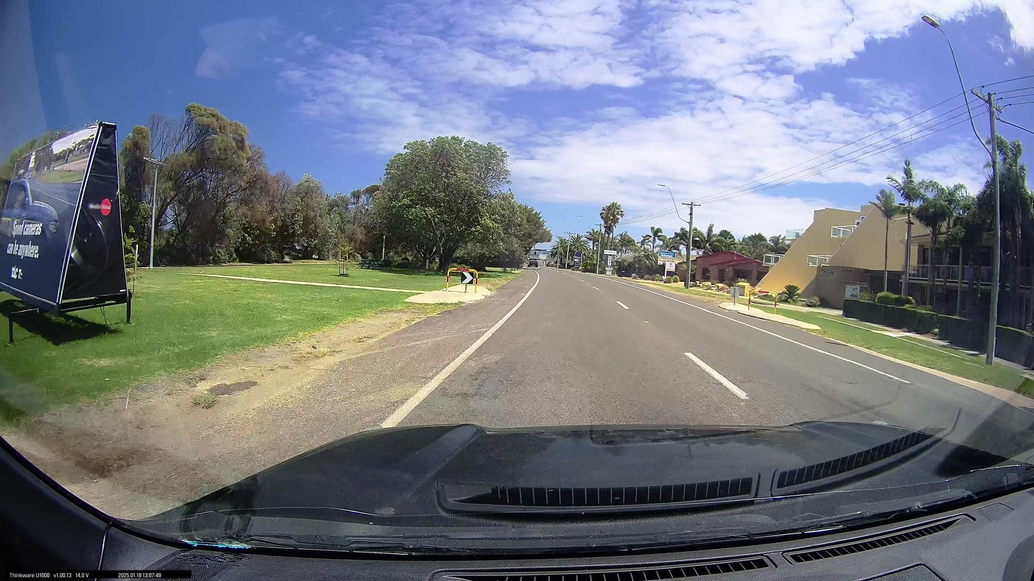 Street view near Abel Tasman Waterfront Motel Lakes Entrance, Lakes Entrance — © maxim752 (CC BY-SA · Mapillary)
